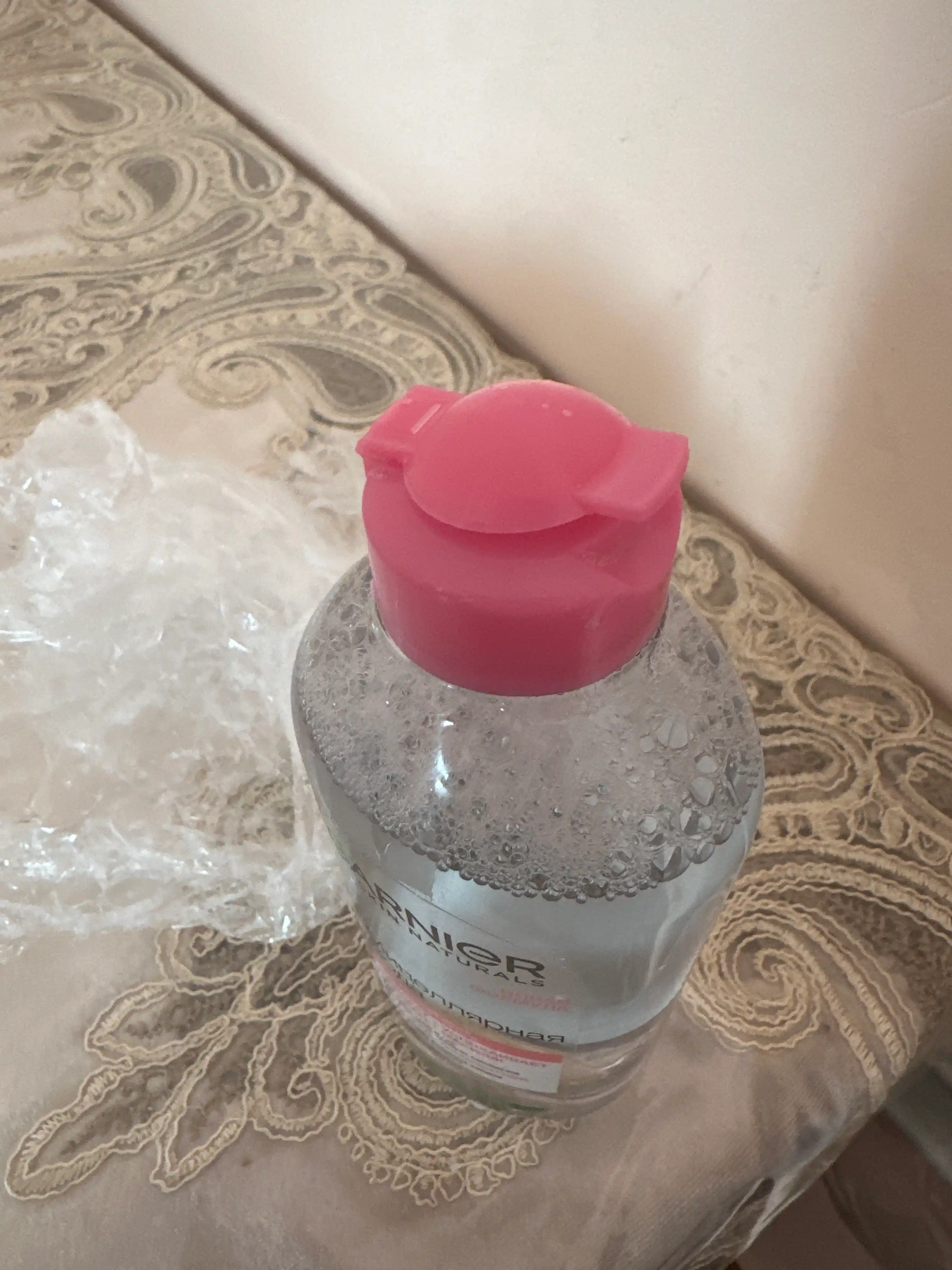 Garnier mitsellyar suvi, barcha teri turlari uchun 3 ta 1 da yuz tozalash vositasi, 400 ml