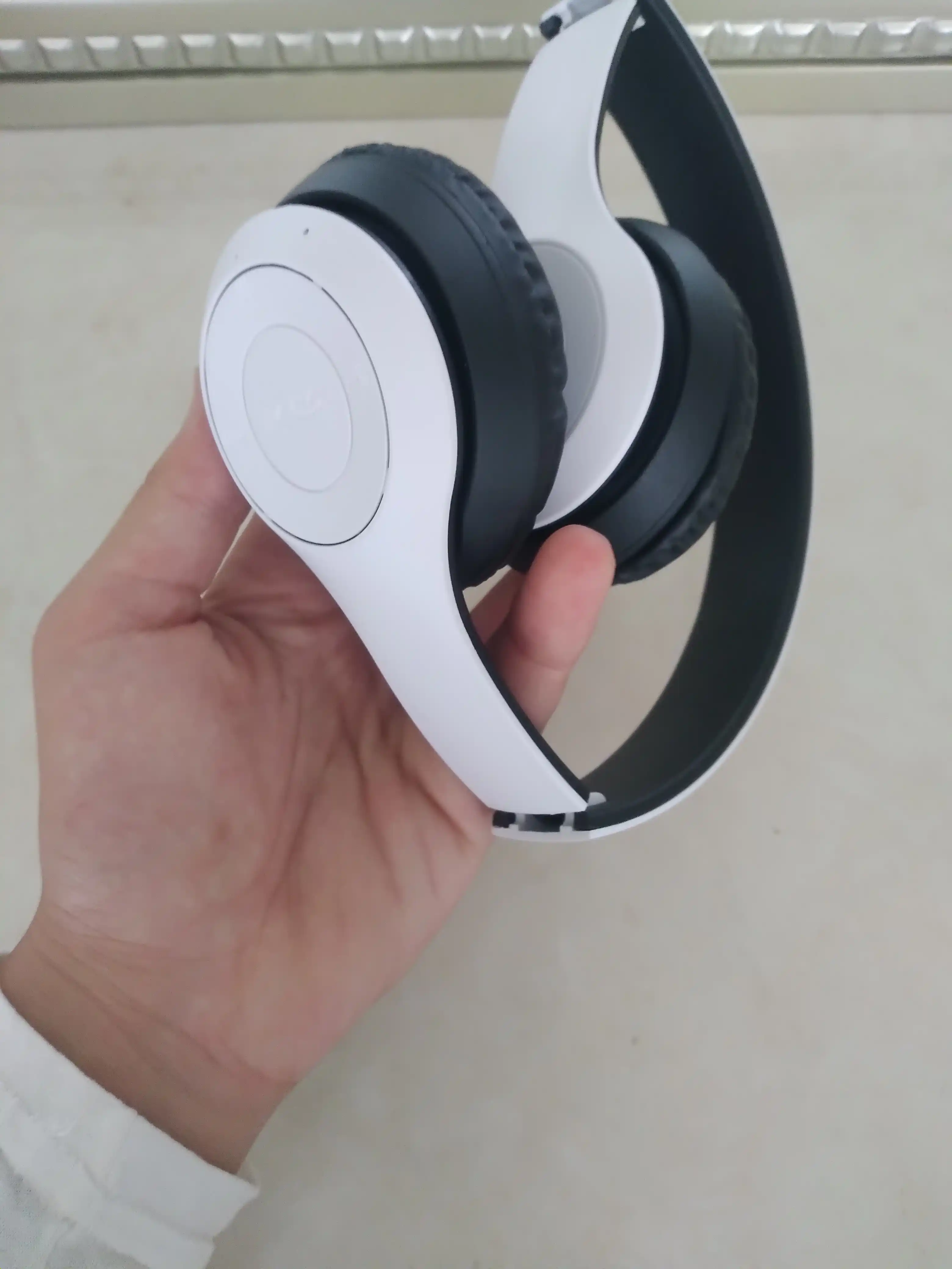 Simsiz quloqchinlar P47, Bluetooth 5.0, yig'iluvchan, mikrofon bilan, shovqinsiz