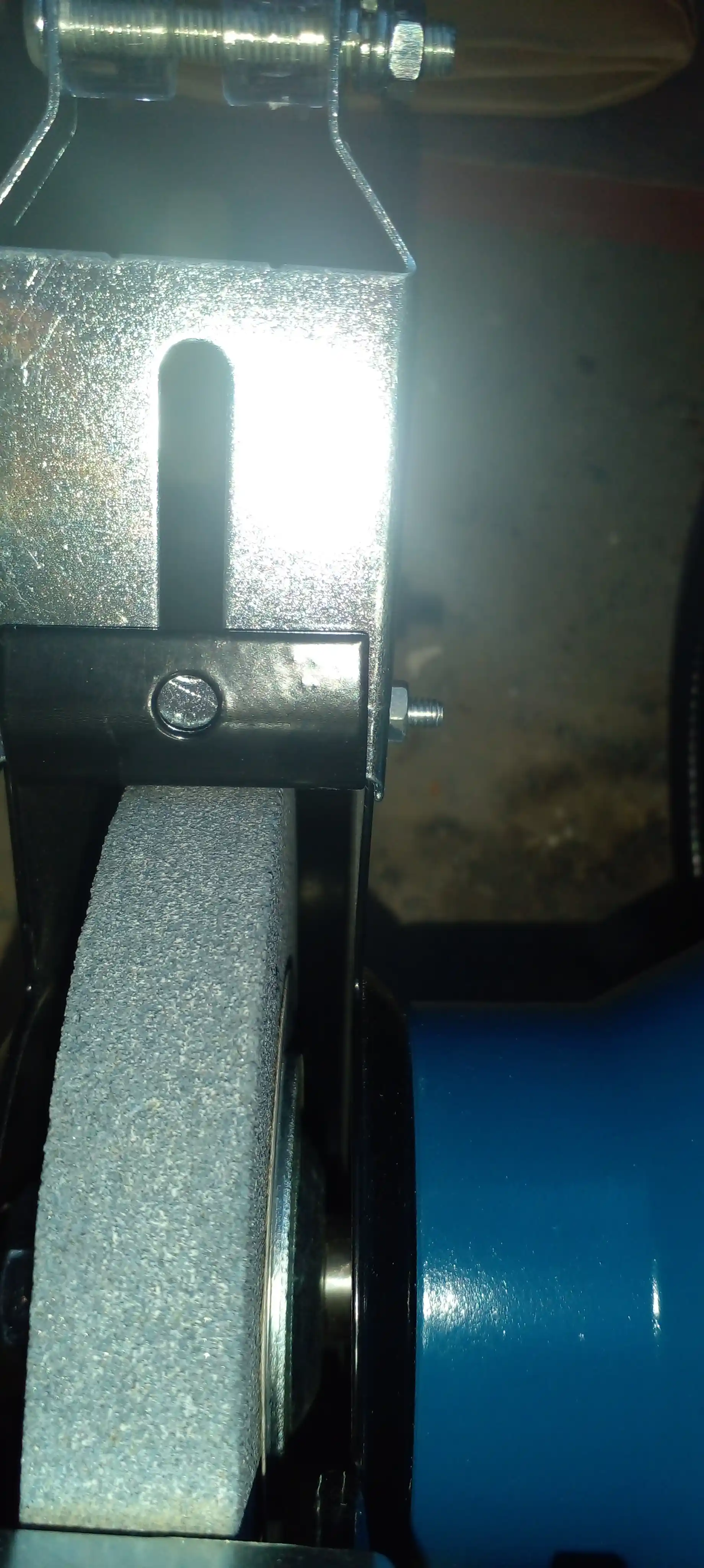 СЛАВМАШ C2125 stol usti charxlash uskunasi, 125 mm, 300 W