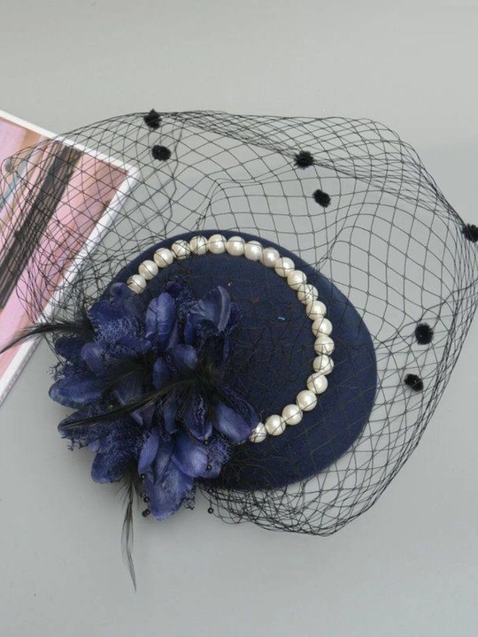 Ayollar uchun nafis fascinator shlyapacha - 