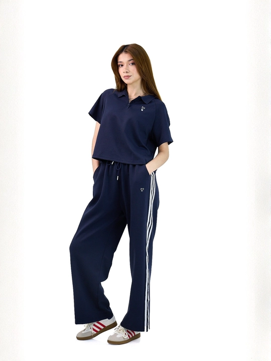 Ayollar uchun sport kostyumi - 