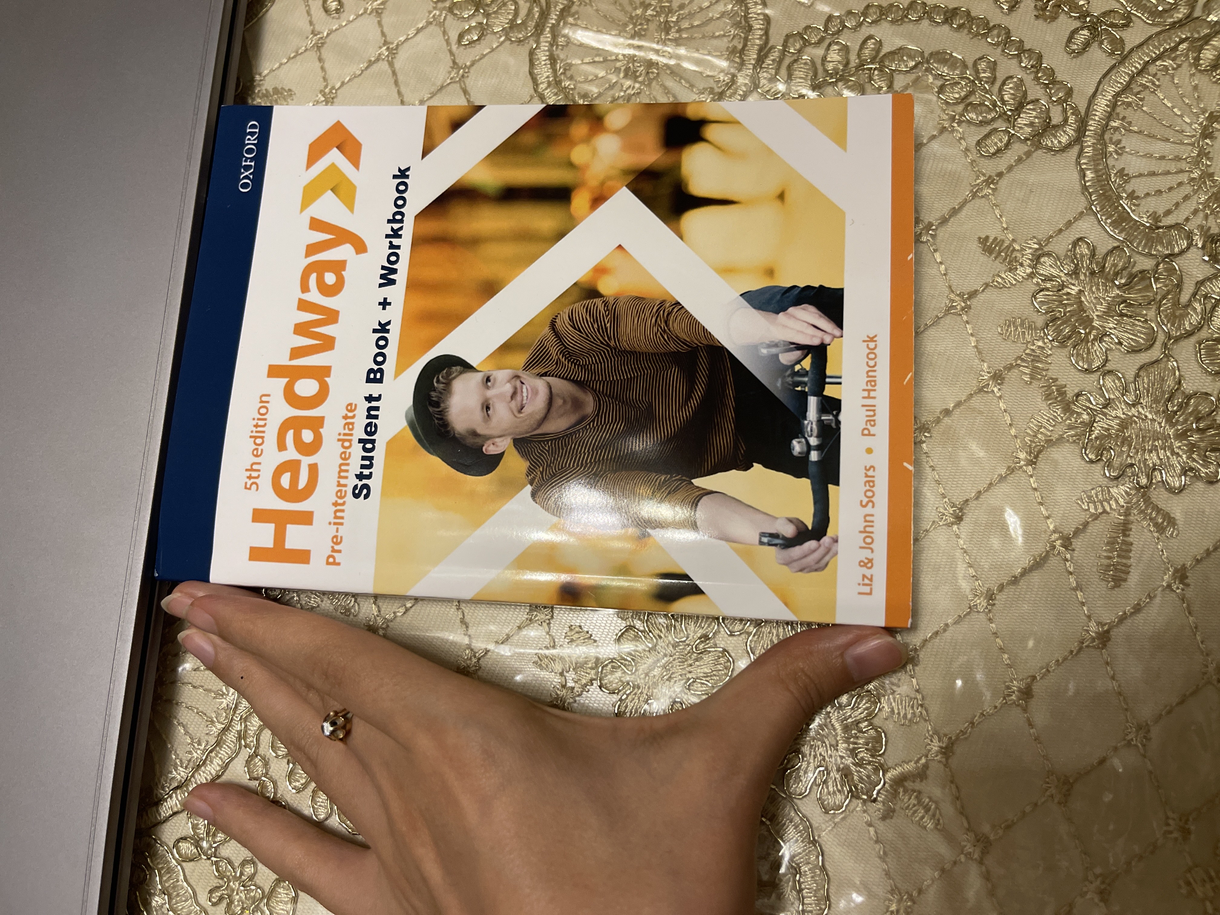 Headway — Beginner, Elementary, Pre-Intermediate, Intermediate, 4–5-nashrlar