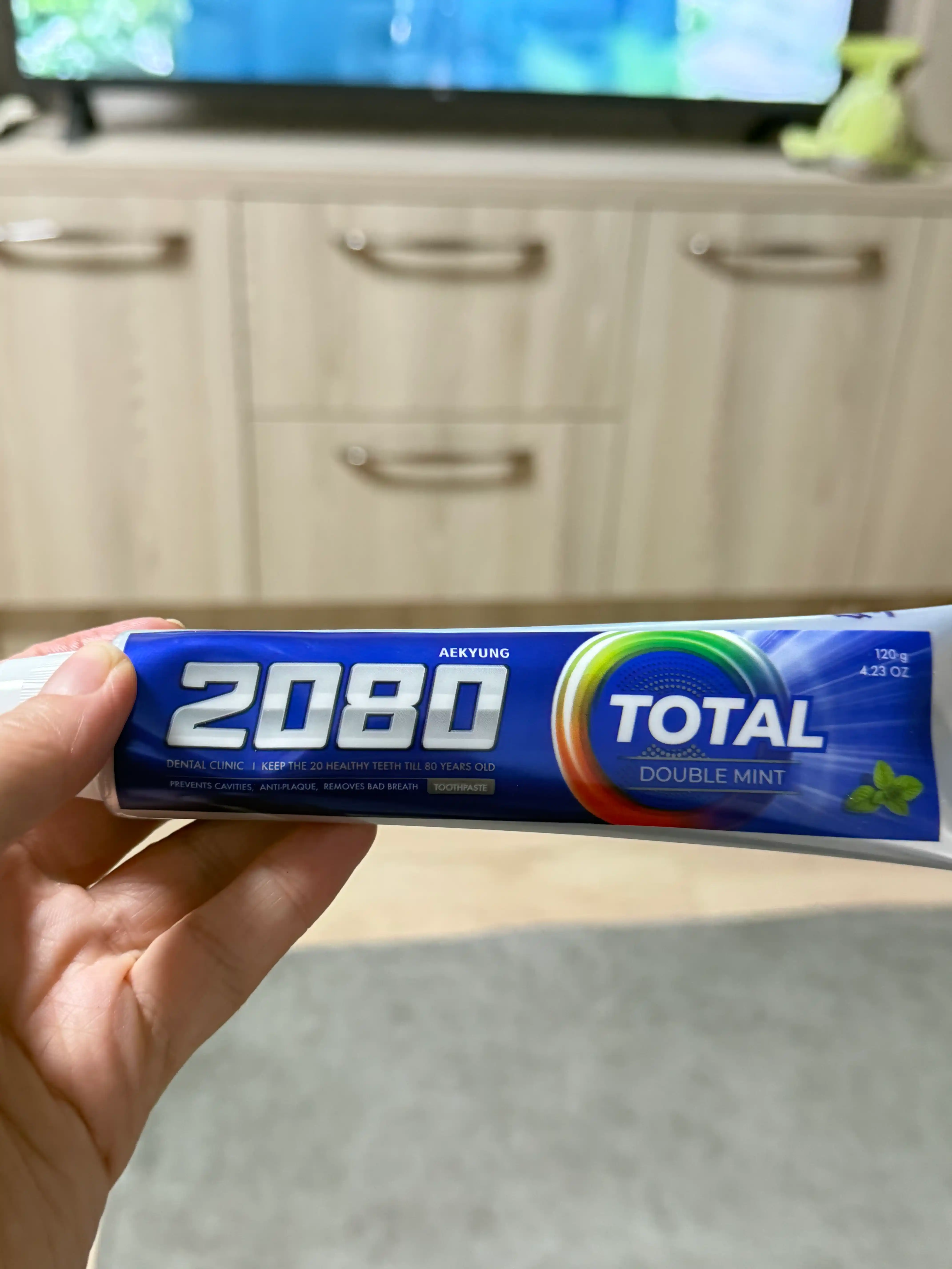 Tish pasta Dental clinic 2080 Pro Max, tish toshlarini tozalovchi, karisga qarshi, Koreya