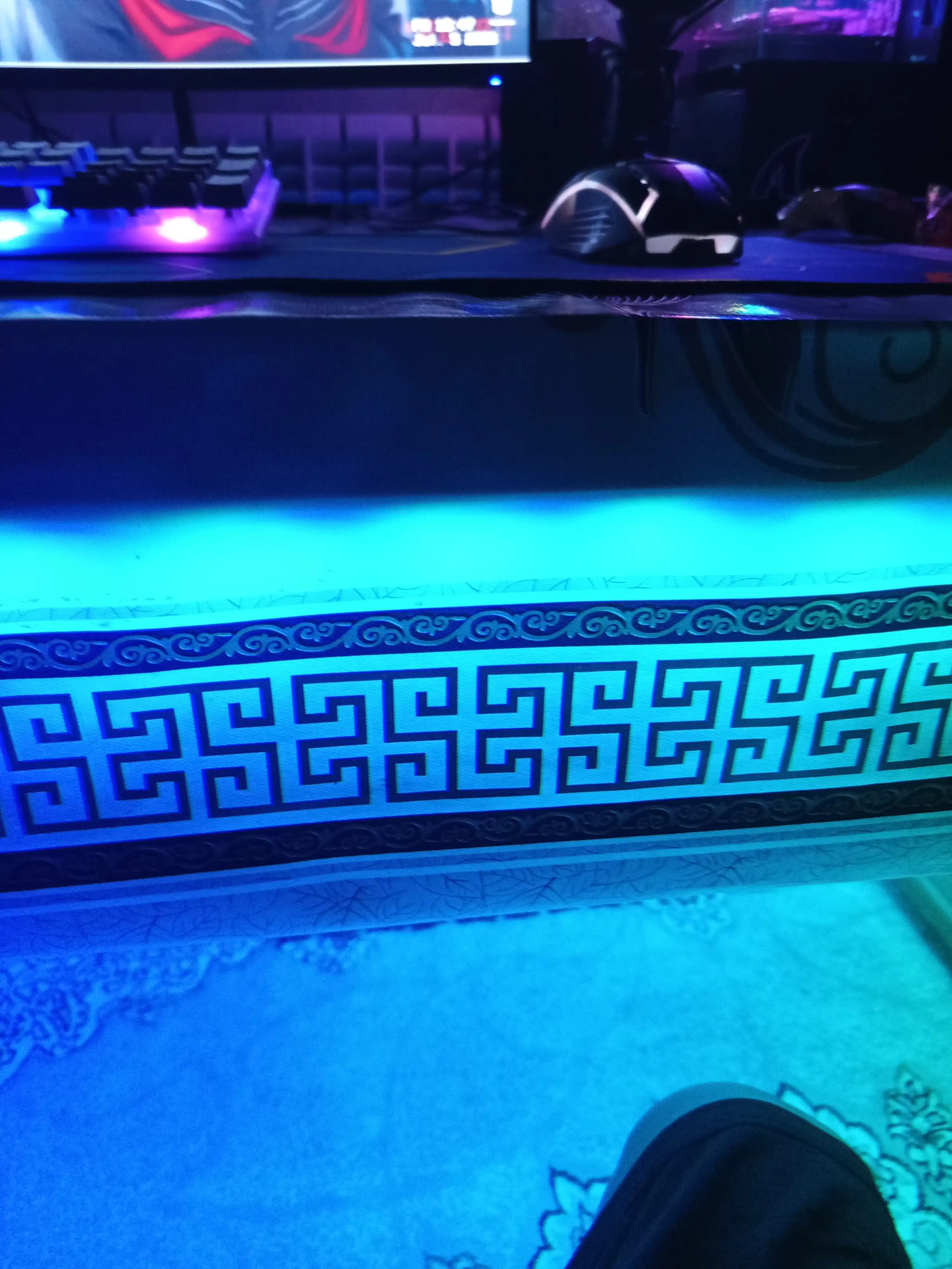 RGB LED лента, с пультом — яркая многоцветная светодиодная подсветка для дома