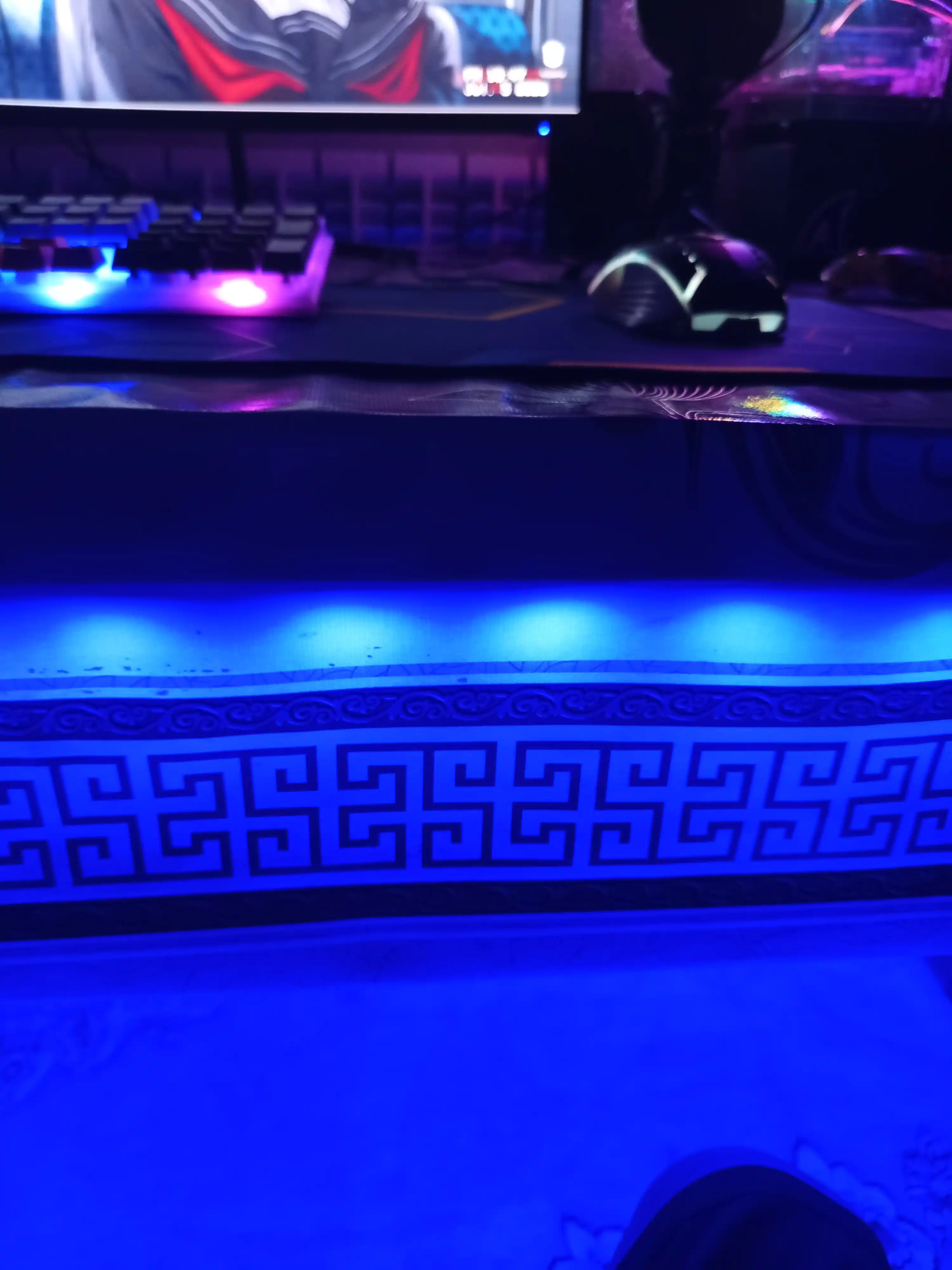 RGB LED лента, с пультом — яркая многоцветная светодиодная подсветка для дома