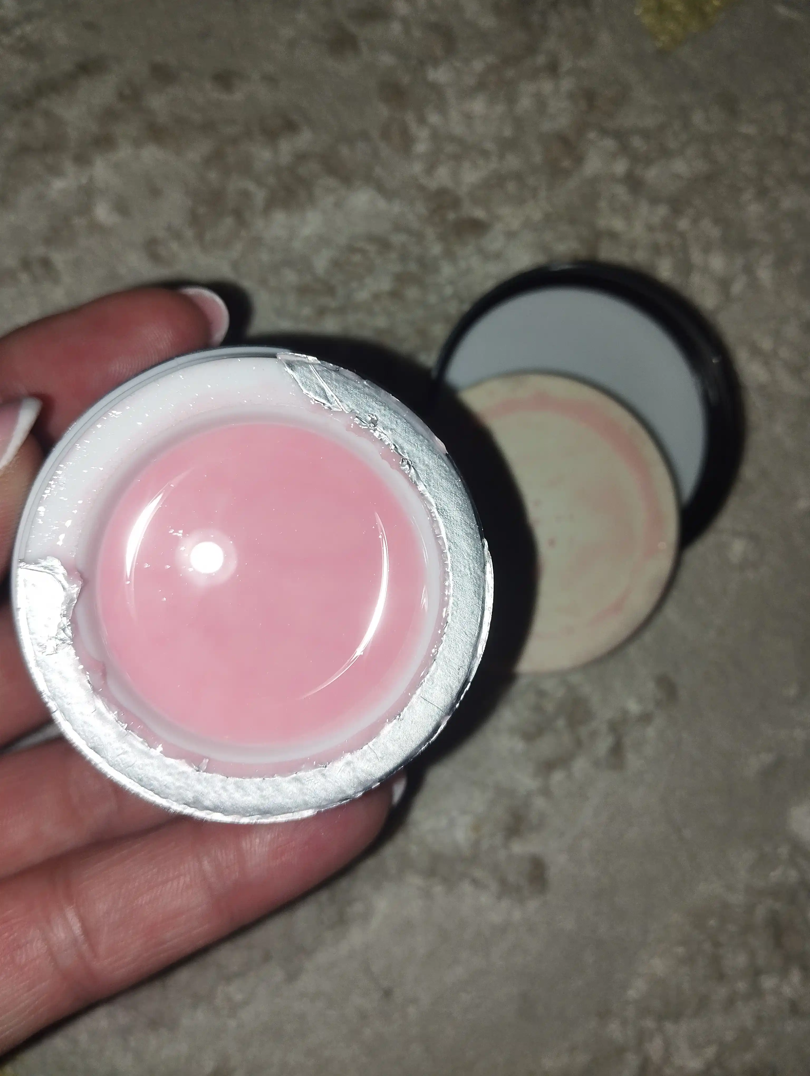 UNO Builder Gel — tirnoqlarni mustahkamlash va modellashtirish uchun universal gel