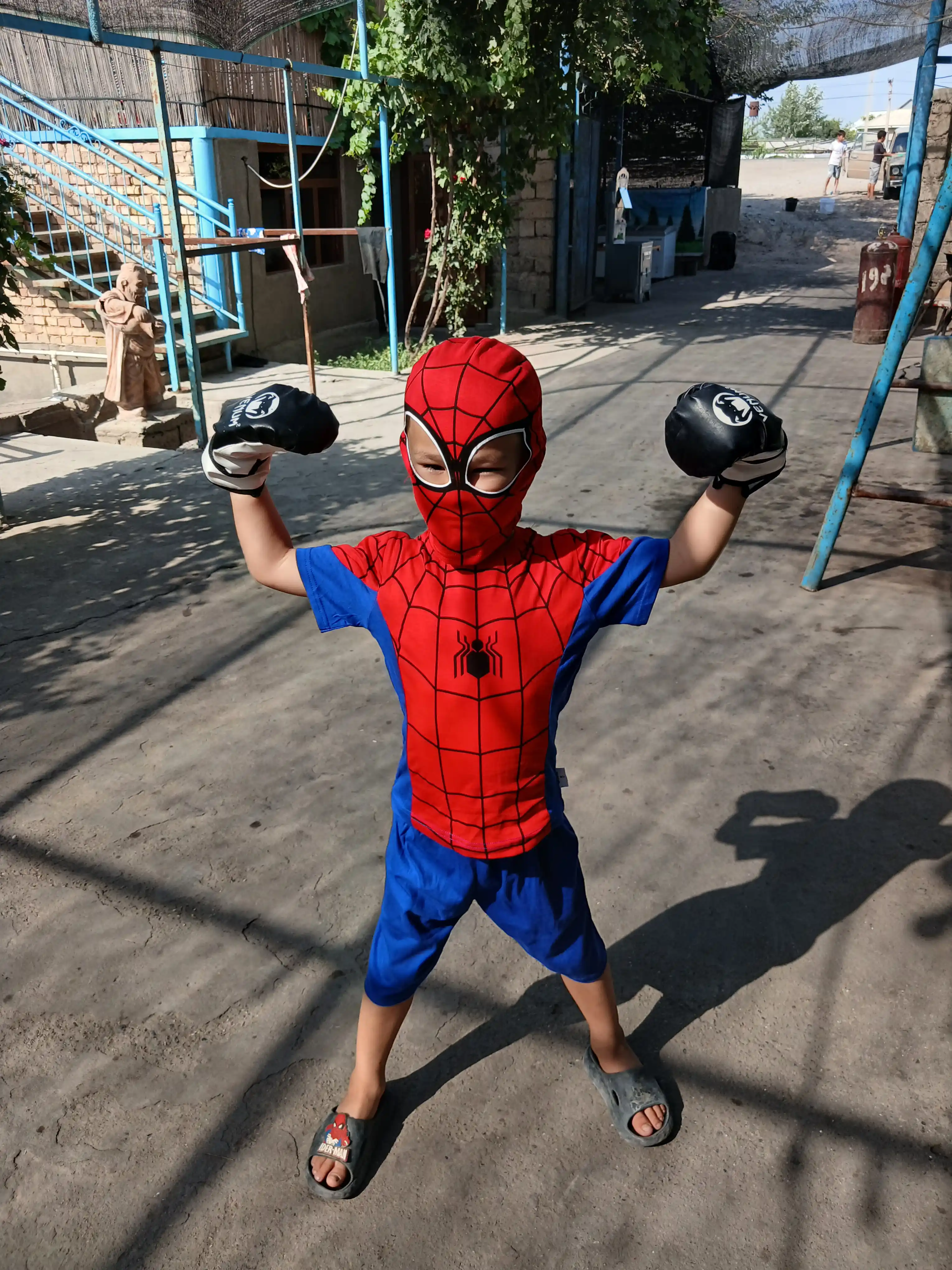 O'rgimchak odam (spiderman) yozgi kiyimi.99% paxtadan