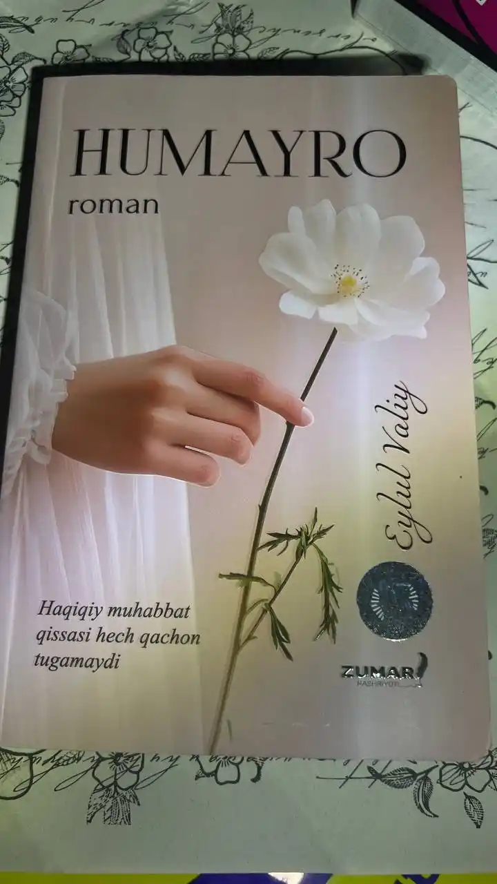 Humayro roman, Eylul Valiy