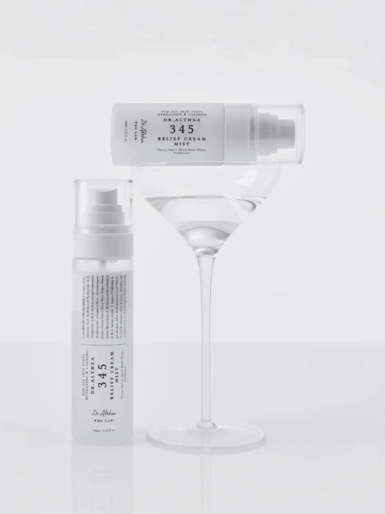 Dr. Althea 345 Relief Cream Mist guruch gidrolati va pantenol bilan tinchlantiruvchi mist