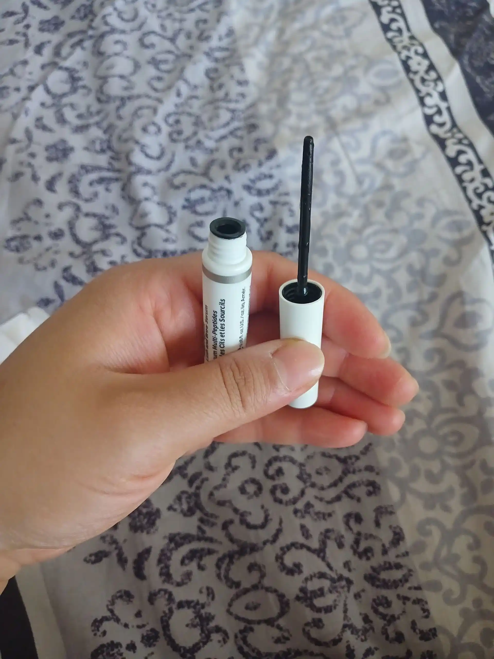 Multi-Peptide Lash Brow Serum Kirpik va qosh o'sishi uchun sarum