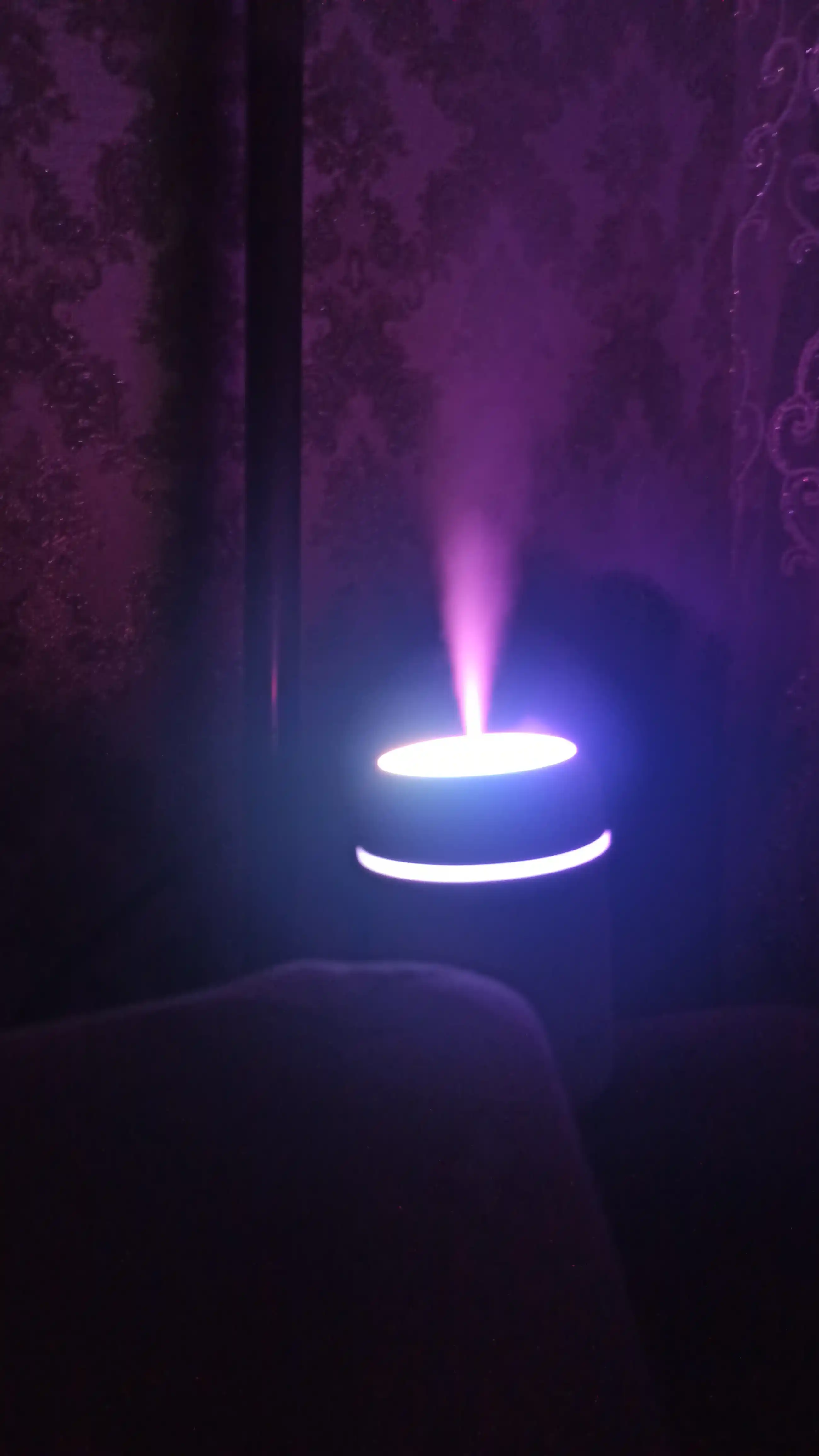Увлажнитель воздуха H2O, компактный размер, RGB подсветка и бесшумная работа