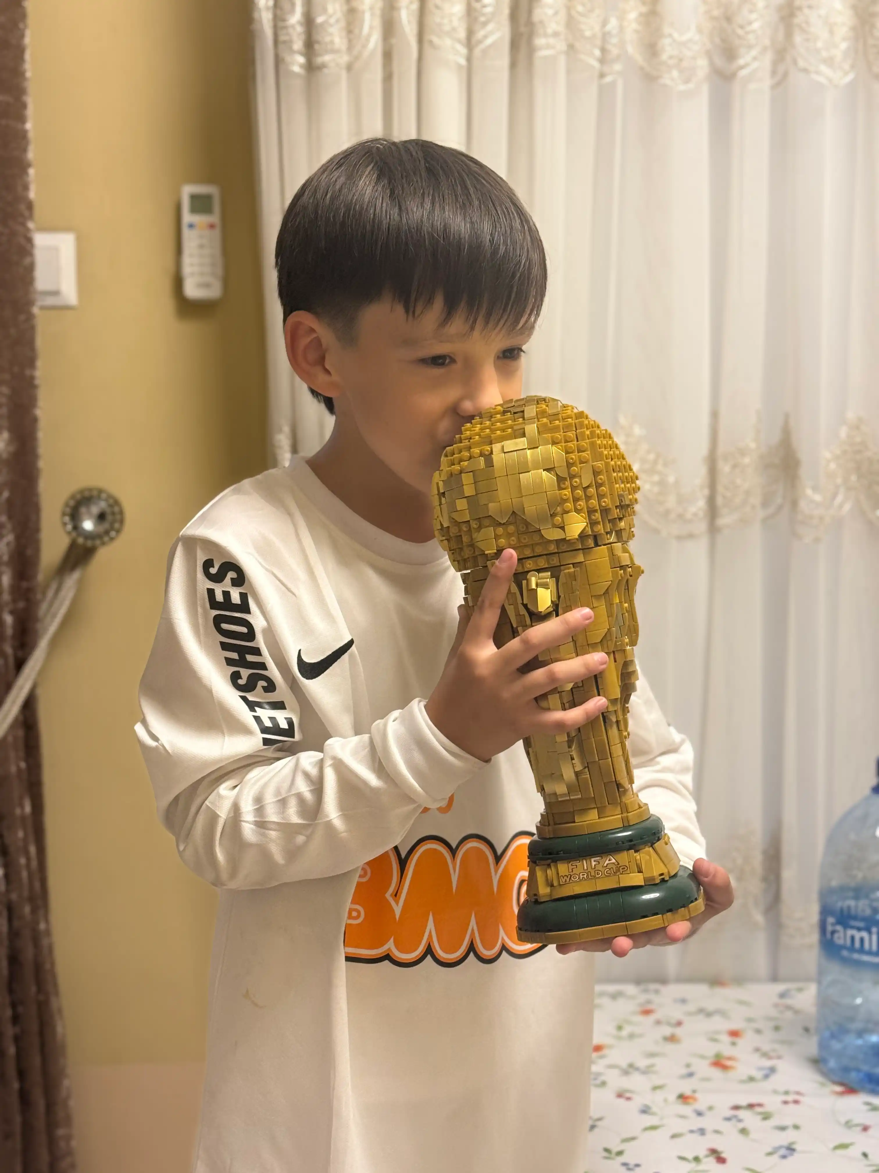 LEGO Конструктор, Кубок мира FIFA, коллекционная модель, 2842 детали, набор деталей