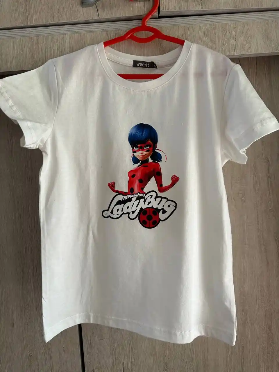 Qizlar uchun WEERIT LADYBUG bolalar futbolkasi 100% paxta 104-146