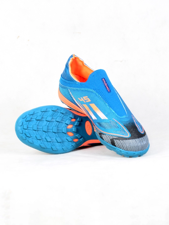 Futzal krasovka 45 model, zal uchun buts, slipon futbol oyoq kiyim