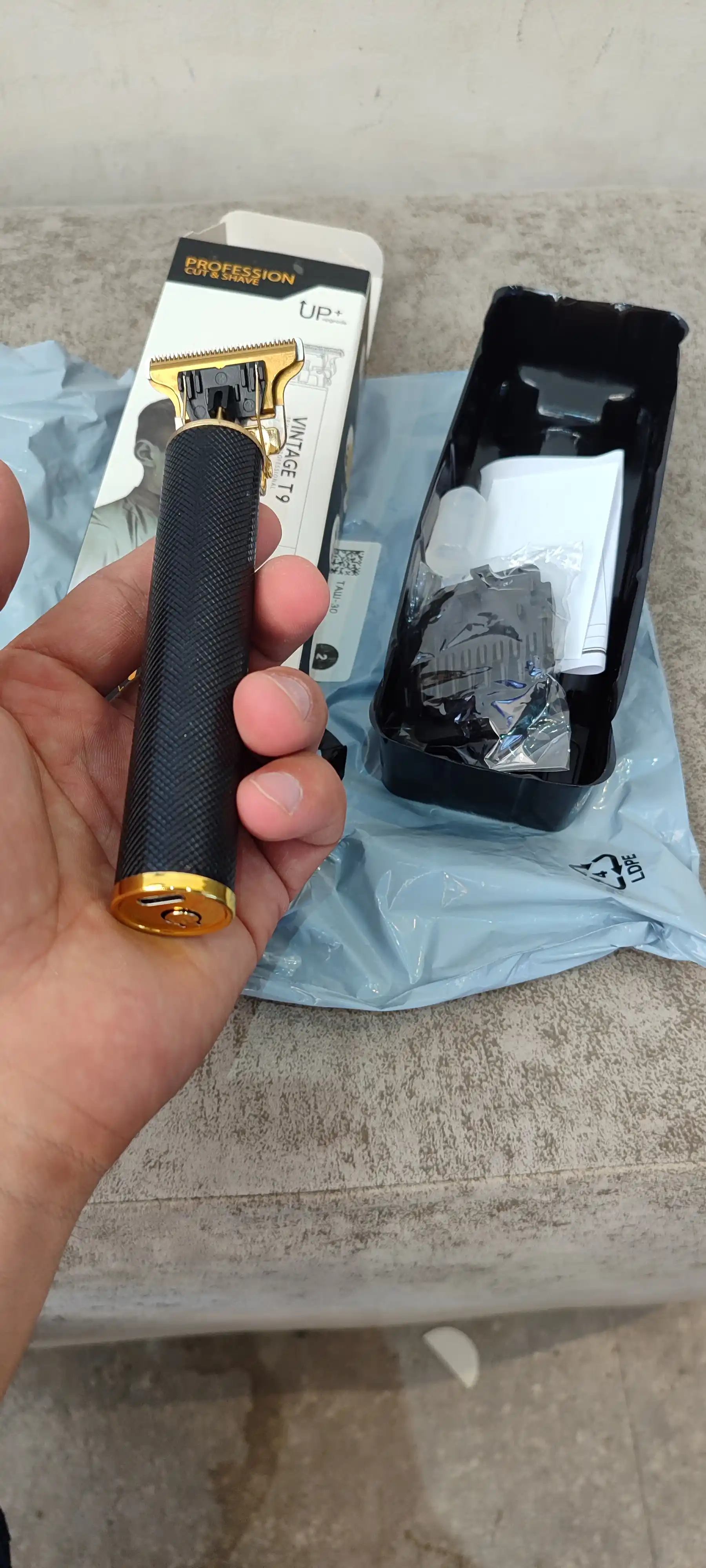 Soch va soqol oladigan mashinka Trimmer, dragon, britva