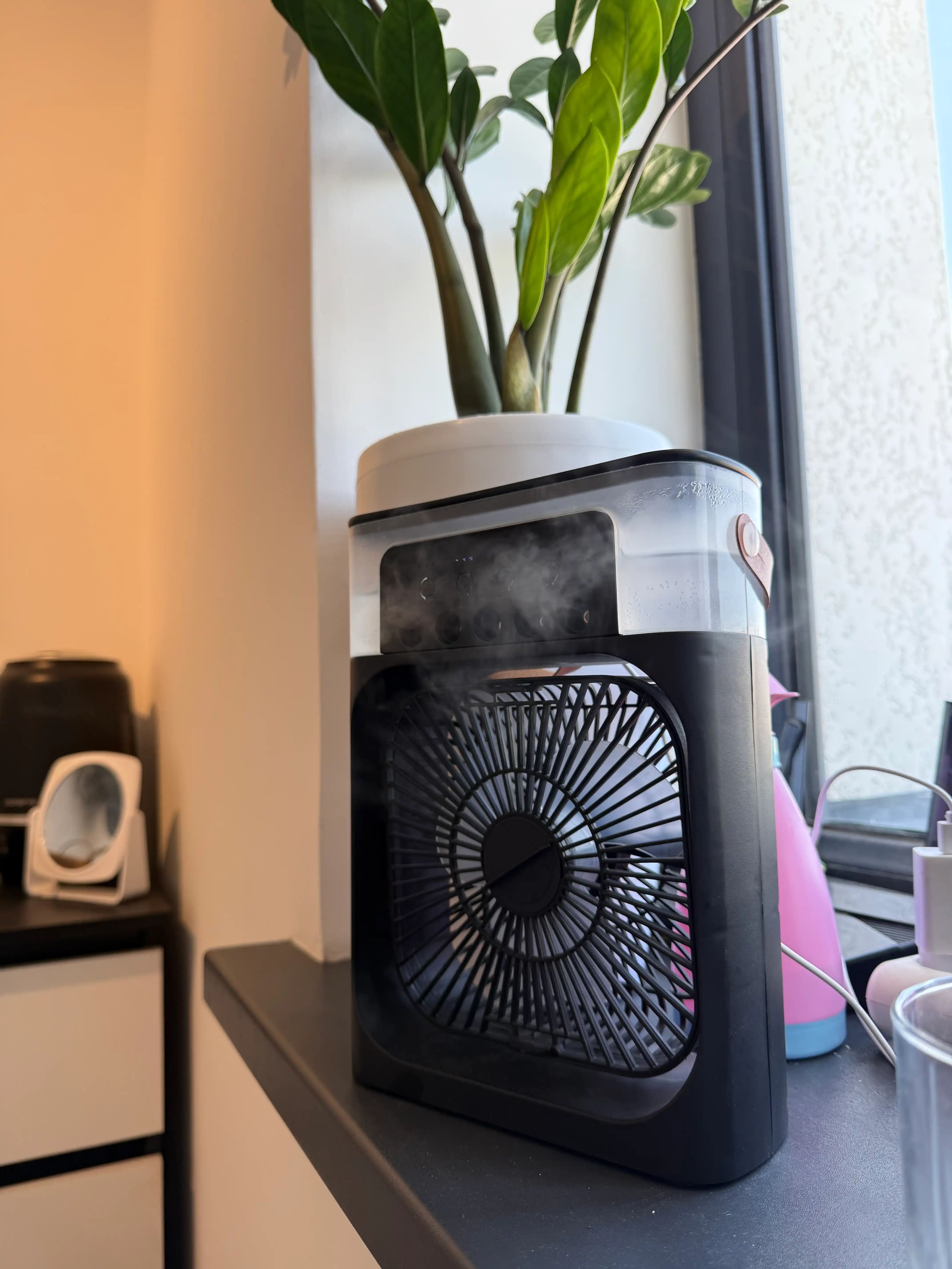 Suvli mini ventilyator, portativ mini konditsioner, ventilyatorcha
