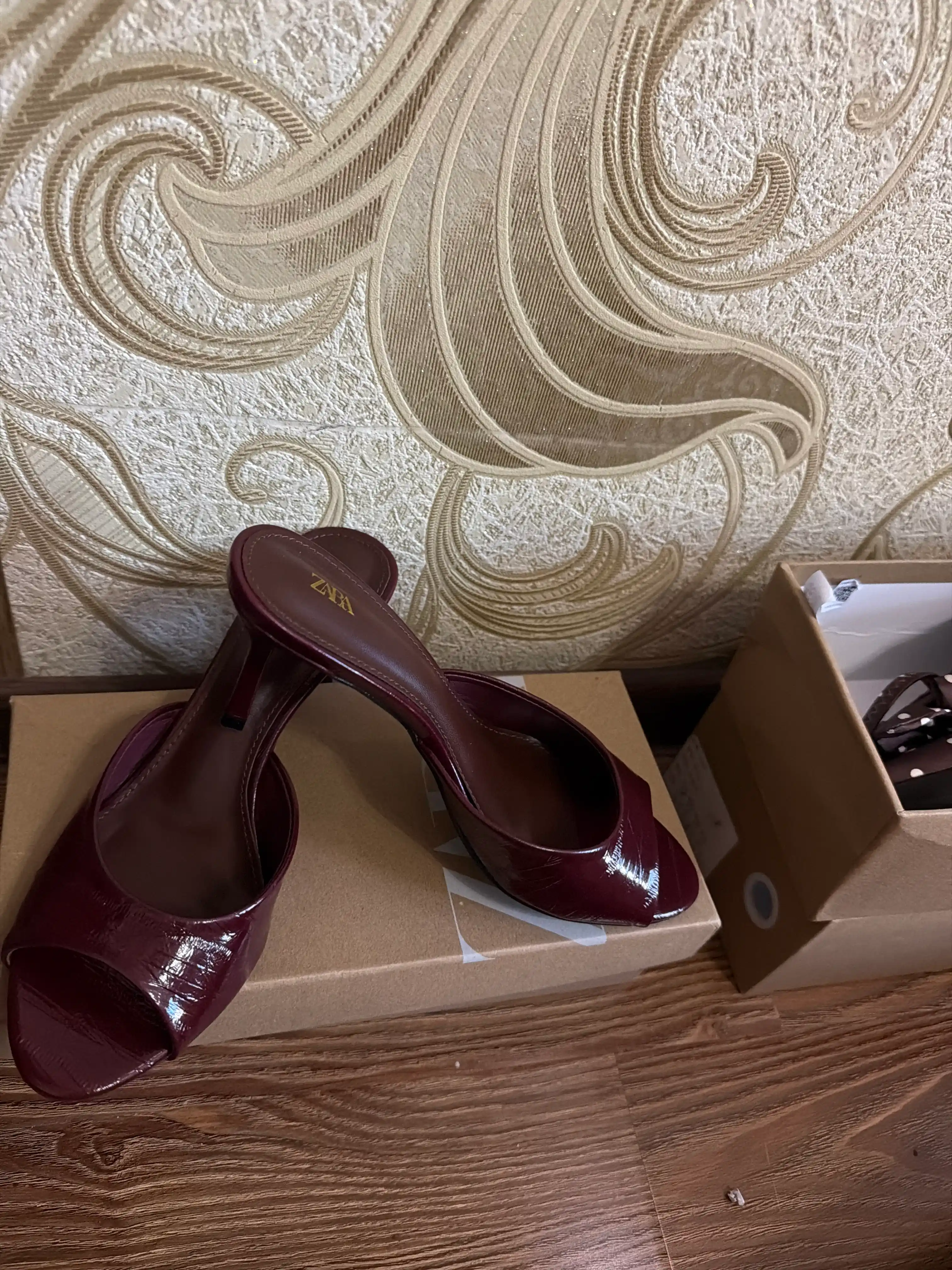 Ayollar uchun poshnali myuli tufli ZARA – ochiq burunli elegant model