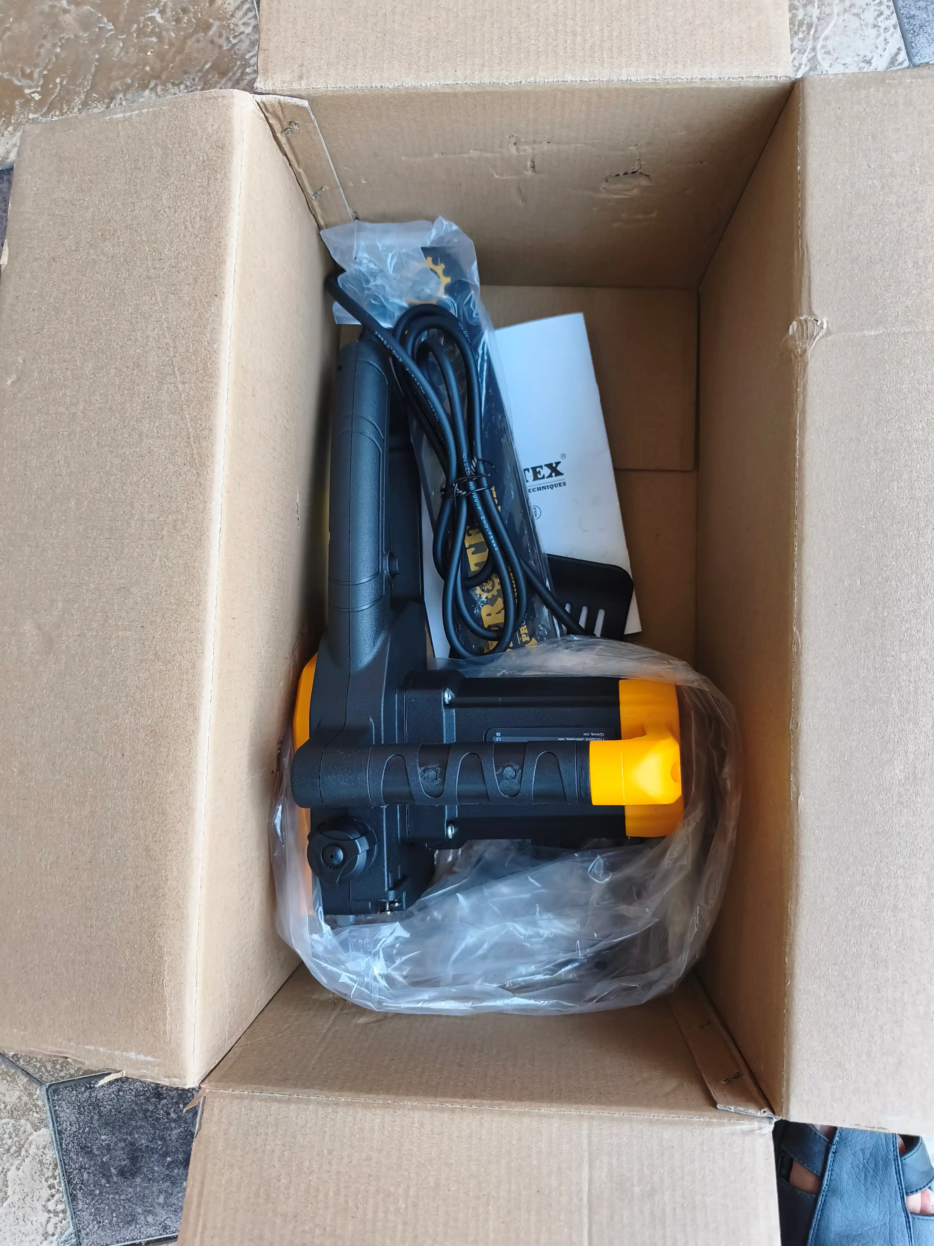 Protex 1800W 29T elektr zanjirli arrasi - Elektr arrani avtomatik moylash tizimi