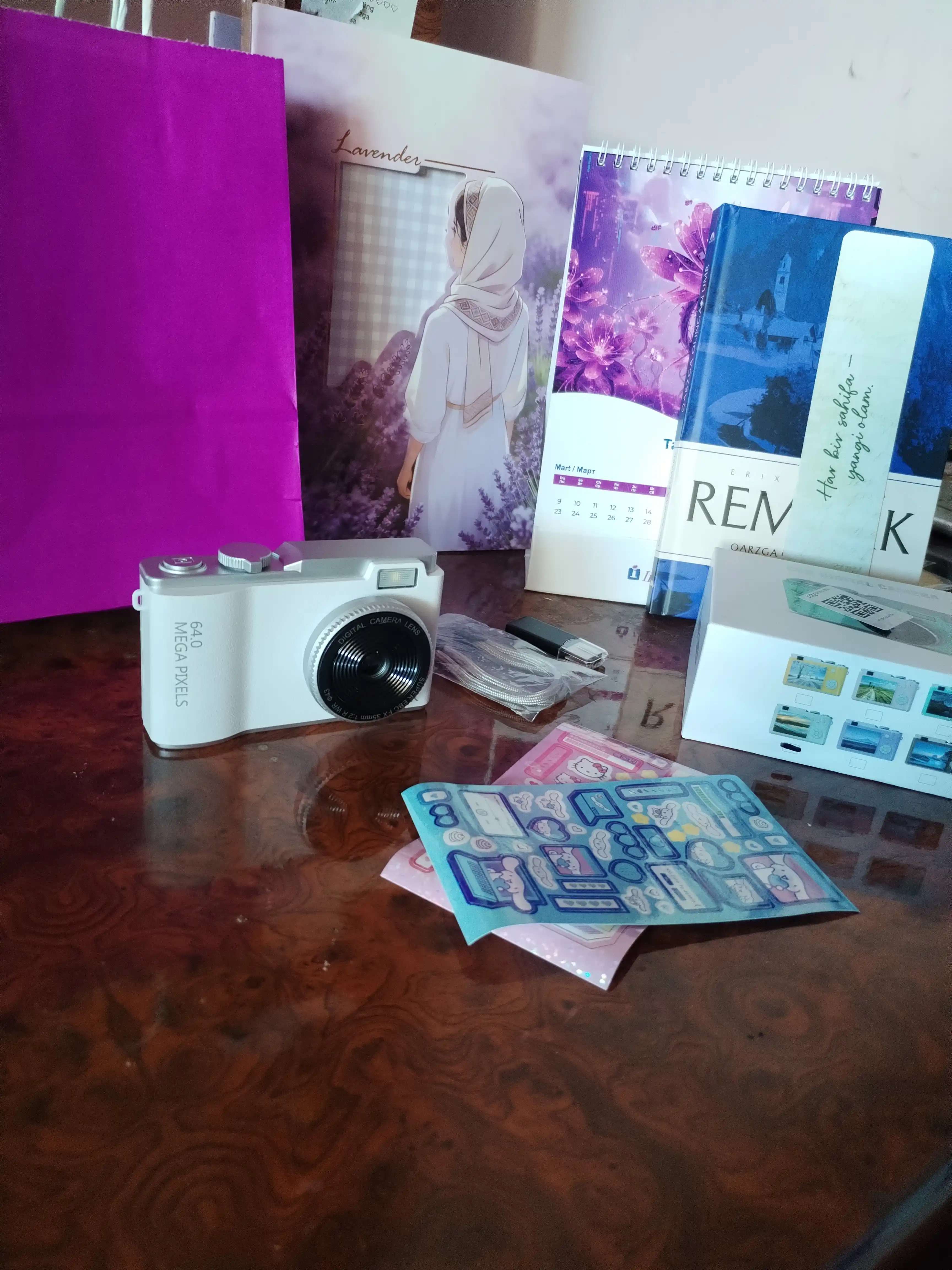 Bolalar fotoapparati, retro raqamli kamera, xotirali mini foto va video kamera