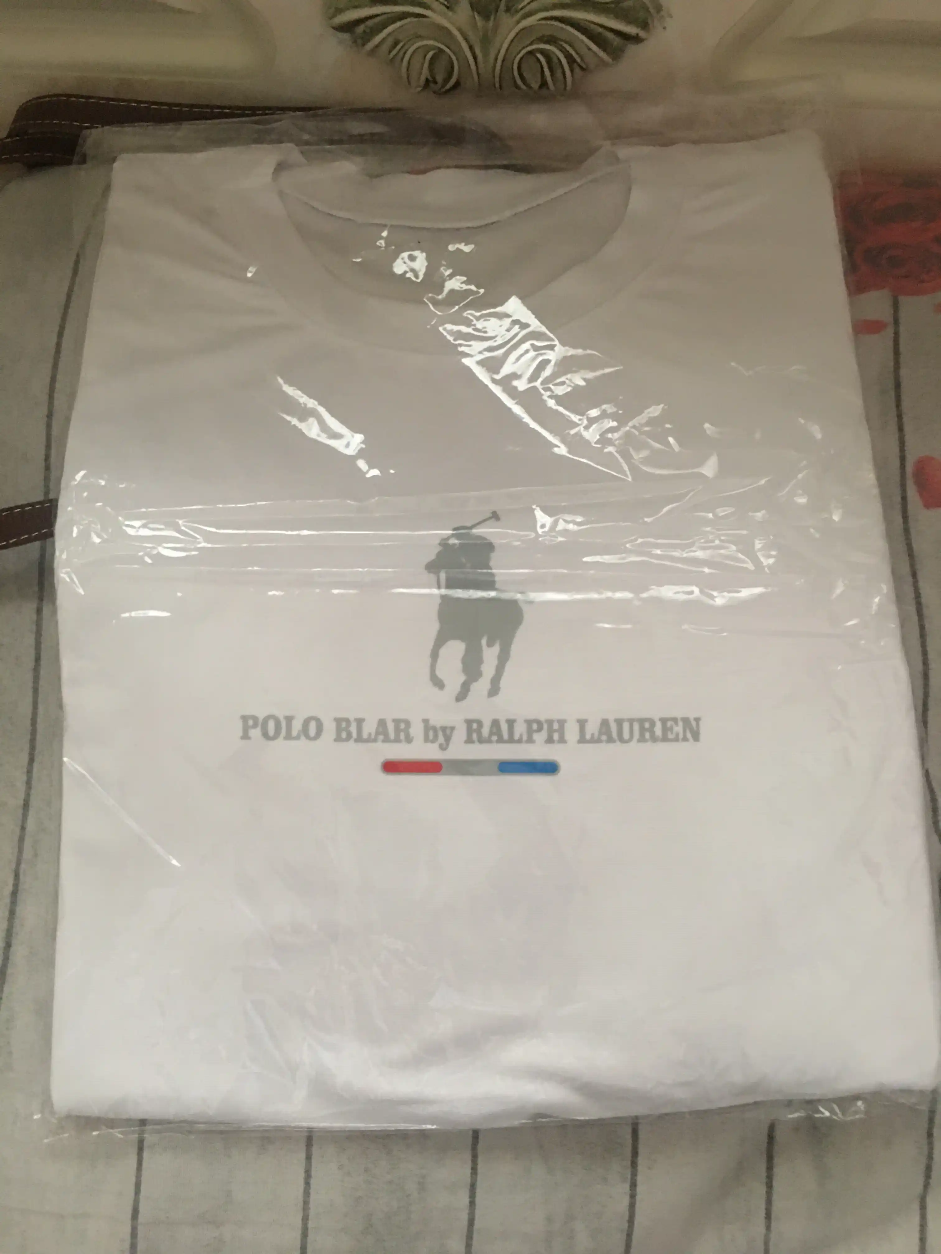 Universal oq futbolka premium sifat qulay kundalik kiyim