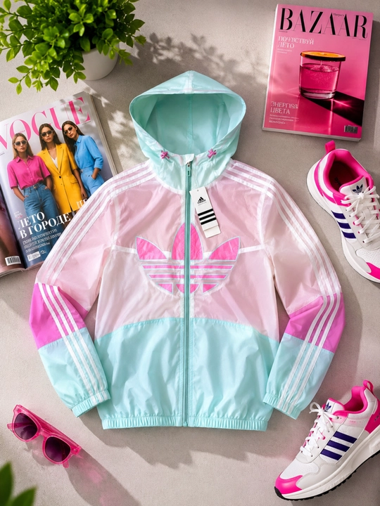 Adidas logotipi tushirilgan zamonaviy sport kurtkasi qizlar uchun kurtkasi