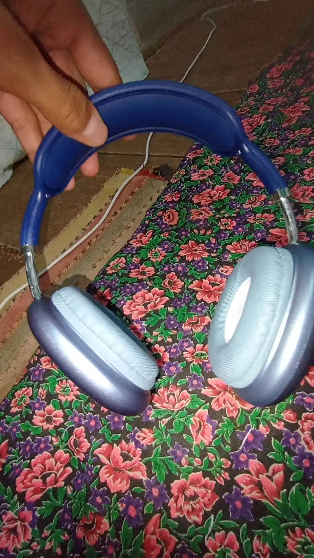 Simsiz Bluetooth P9 quloqchinlari mikrofon bilan 100 A MAX,quloqchin