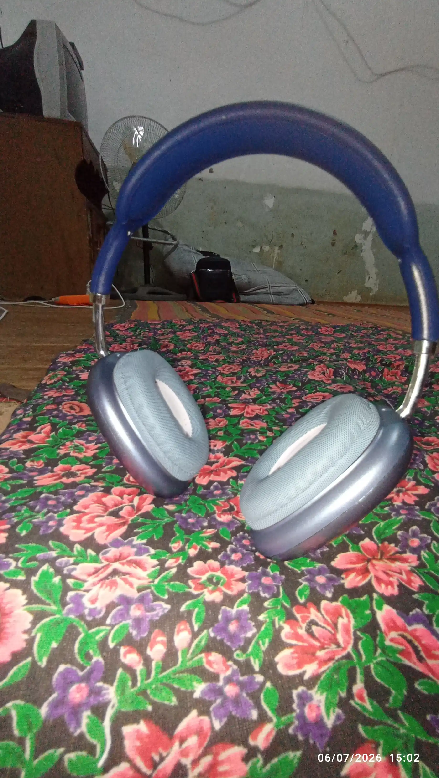 Simsiz Bluetooth P9 quloqchinlari mikrofon bilan 100 A MAX,quloqchin