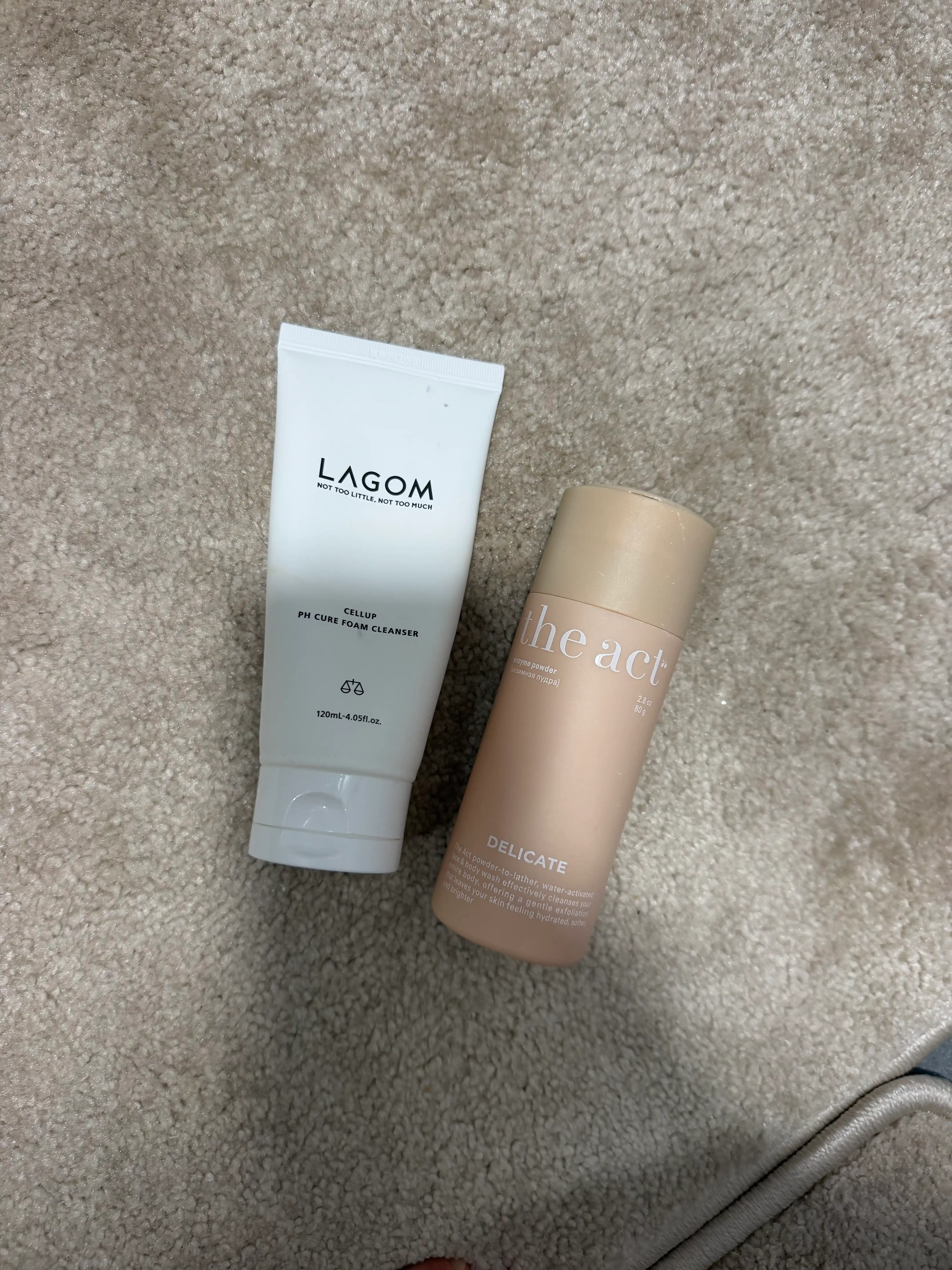 Yuvish uchun ko'pikni namlash Lagom Cellup Ph Cure/MICRO Foam Cleanser, 120 ml