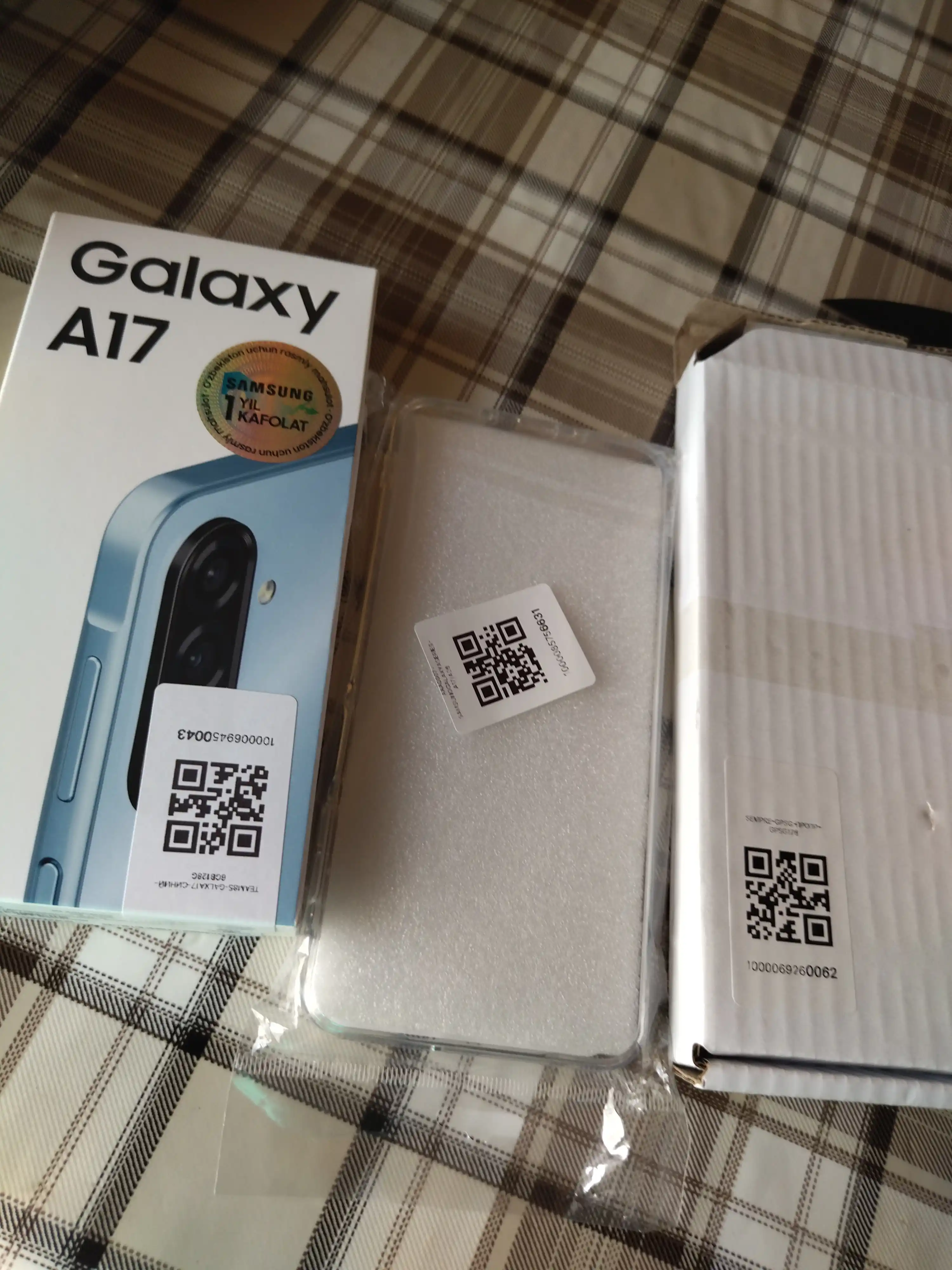 Samsung Galaxy A18, A08, A17, A57, A07, A16, A56, A06, A55, A15, A53 uchun himoya oynasi