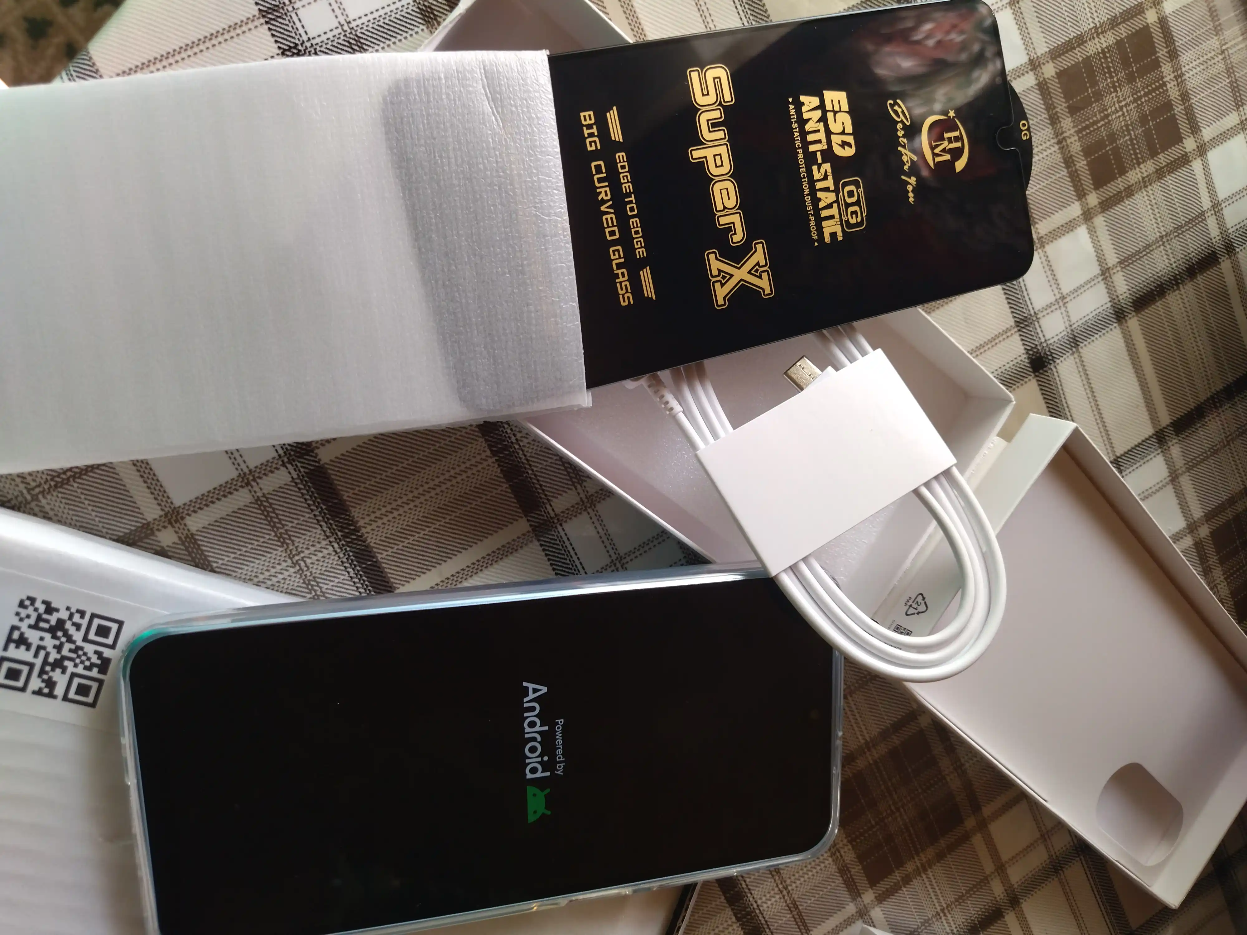 Samsung Galaxy A18, A08, A17, A57, A07, A16, A56, A06, A55, A15, A53 uchun himoya oynasi