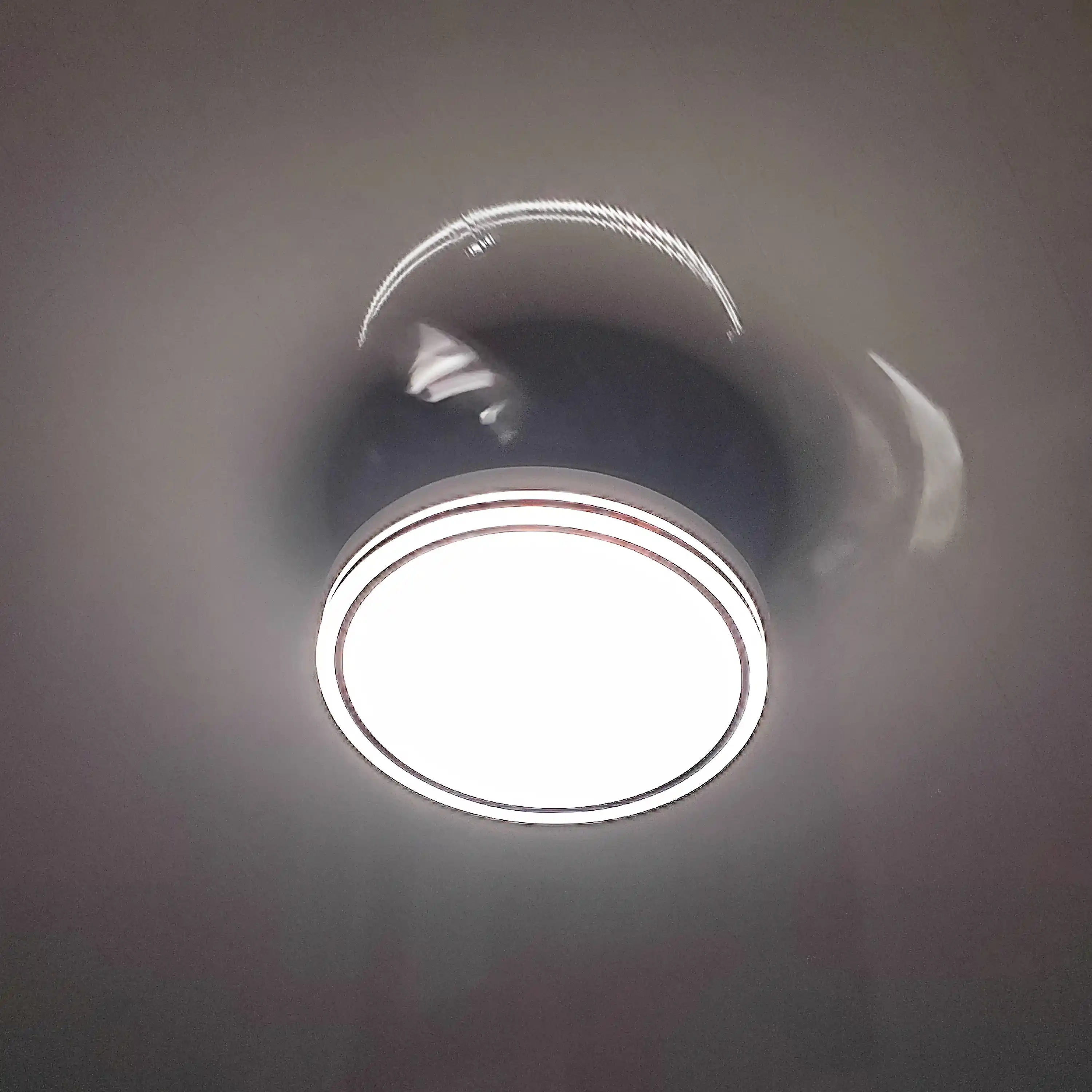 Ventilyatorli LED lyustra va qandil, shiftga osma, 3 xil yorug‘lik, 6 tezlik ventilyator