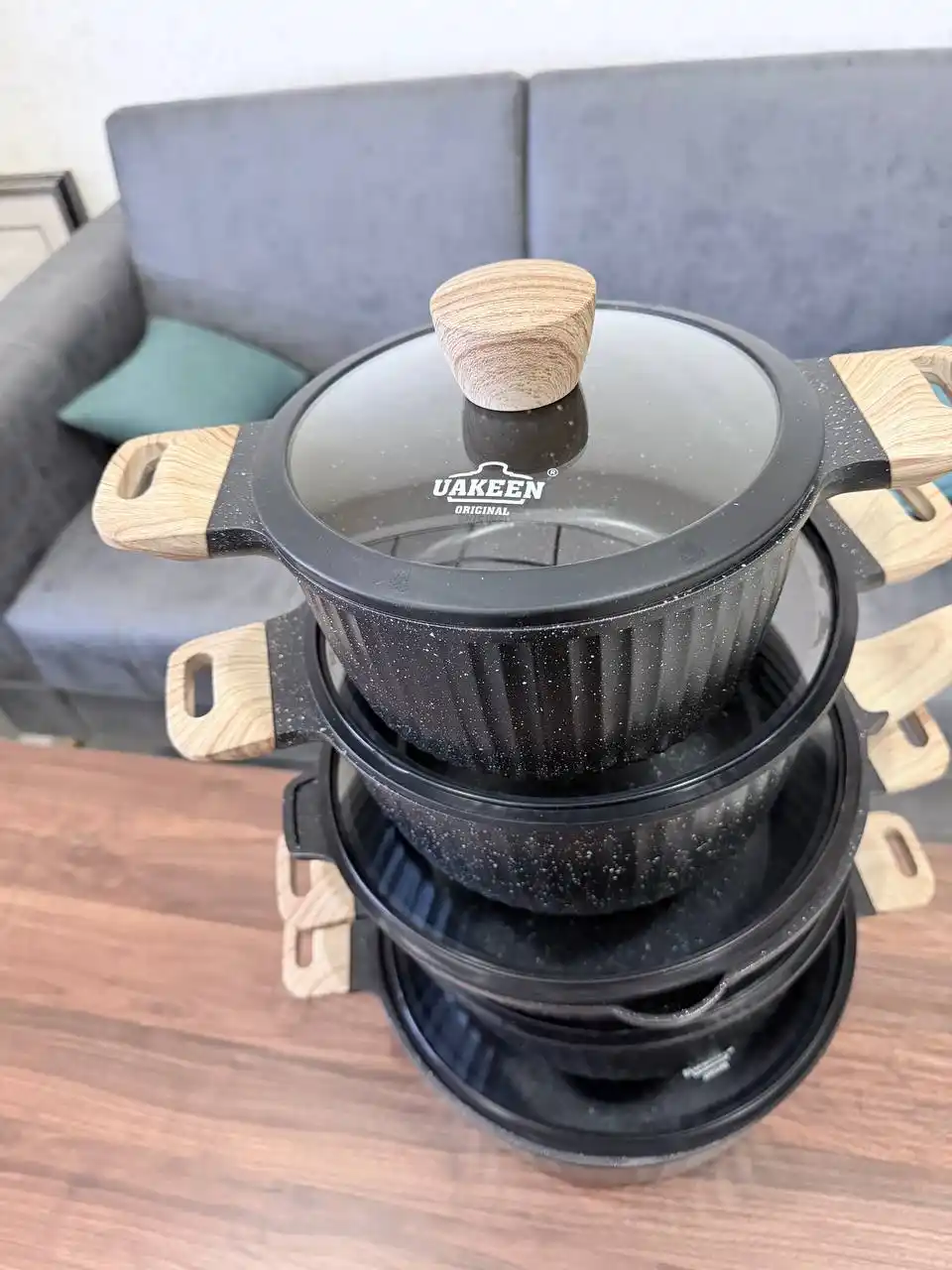 UAKEEN premium granit qozonlar, yopishmaydigan qoplamali va yog‘och tutqichli
