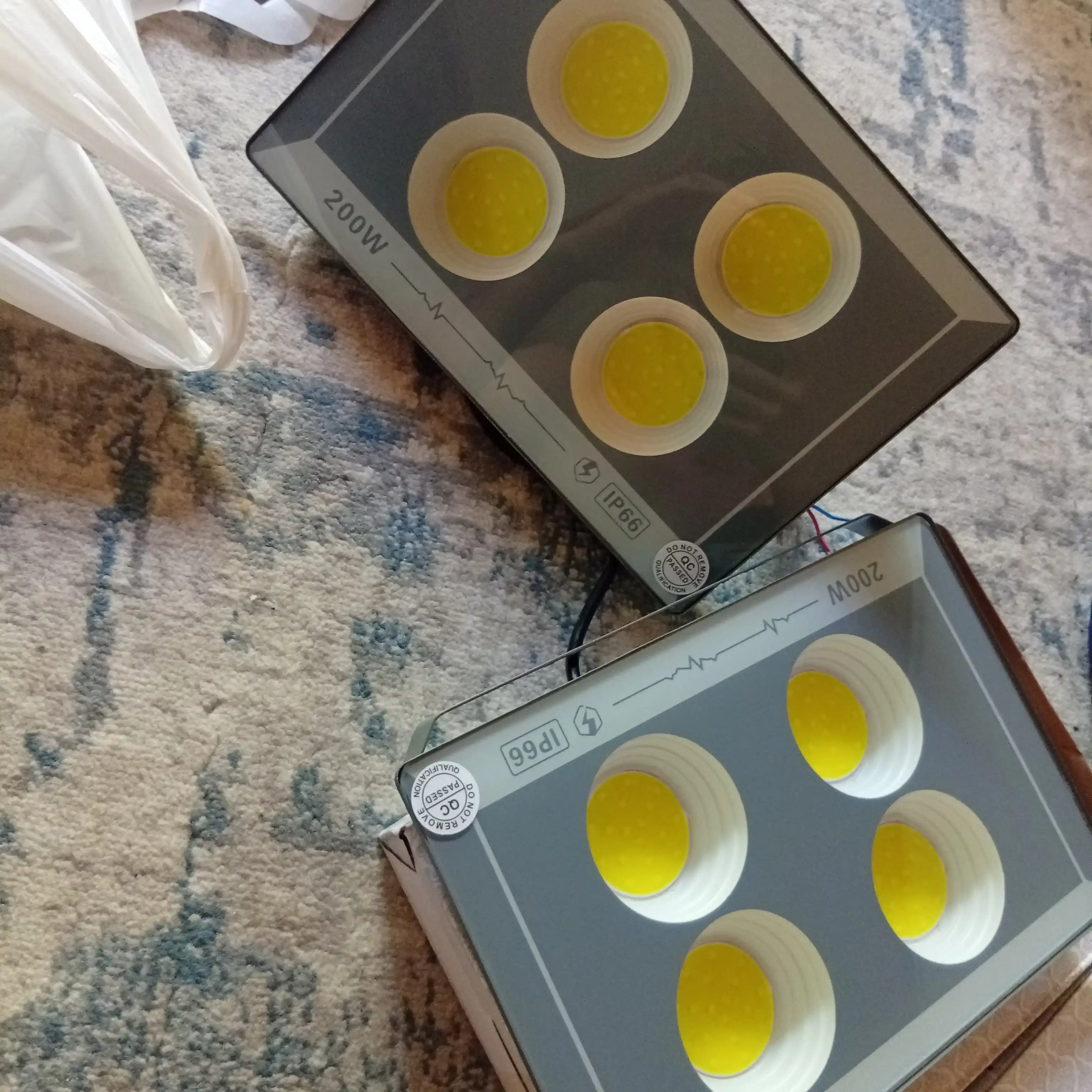 Projektor svetodiodli Borcan, 50-600 Vt LED, 220-240 V