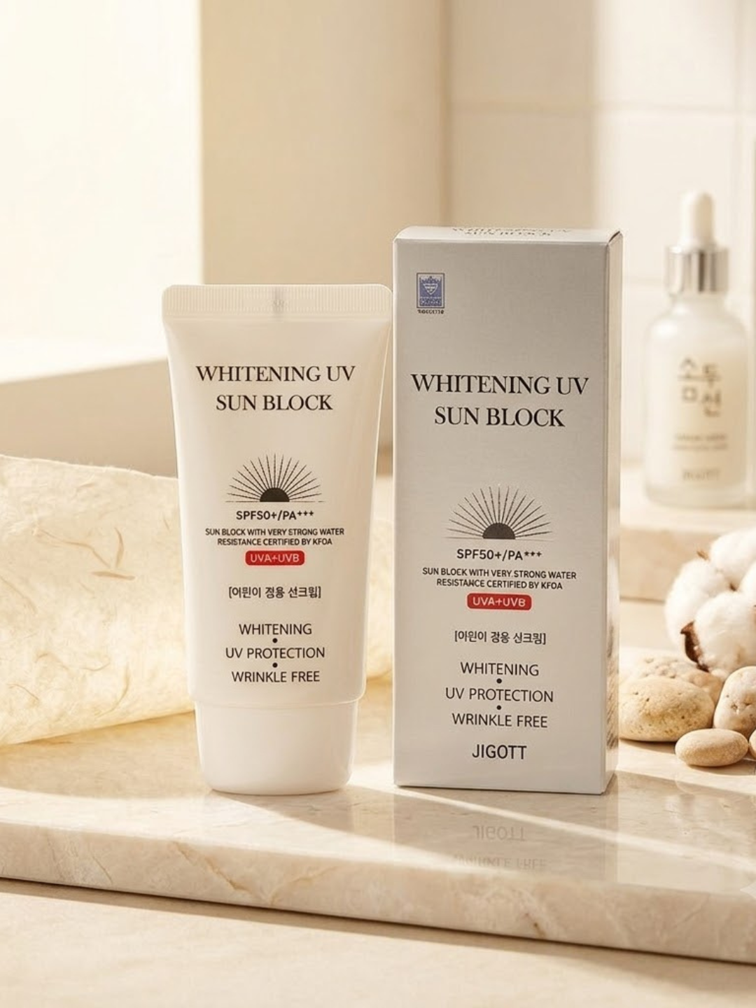 Солнцезащитный крем,  спф для лица Sun Block Cream SPF50+ PA+++, увлажняющий
