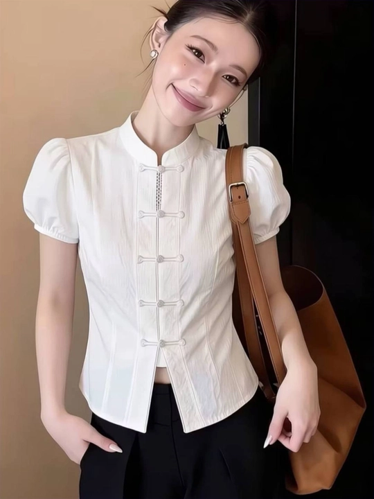 Ayollar uchun bluzka