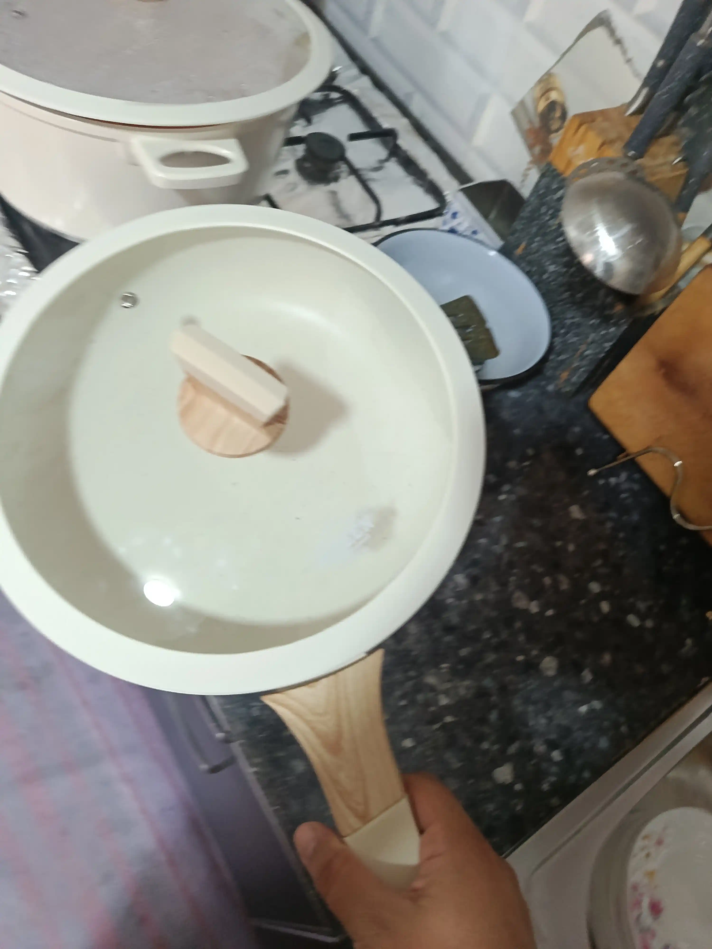 UAKEEN kuyishga qarshi  tava, qopqoqli, granit qoplamali, 20, 24, 26, 28 sm