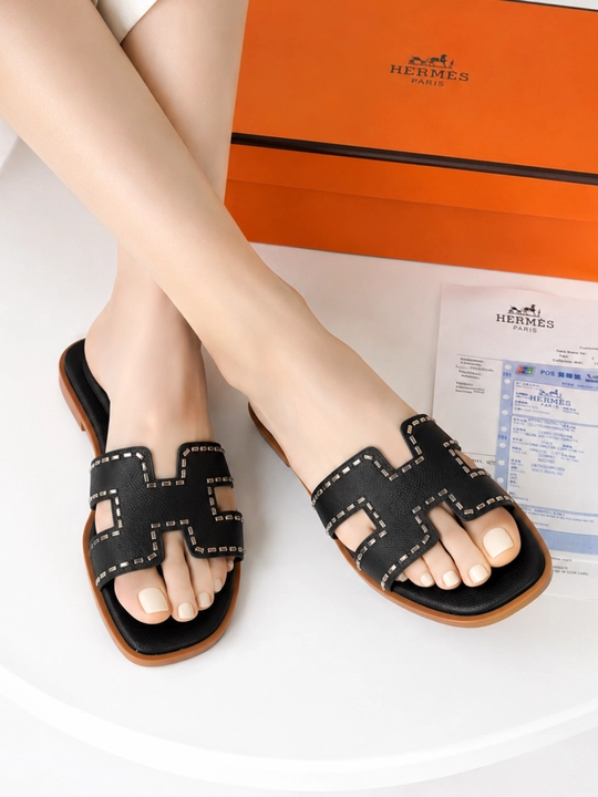 Ayollar va qizlar uchun premium shippak Hermes uslub zamonaviy qulay yozgi tapochka 