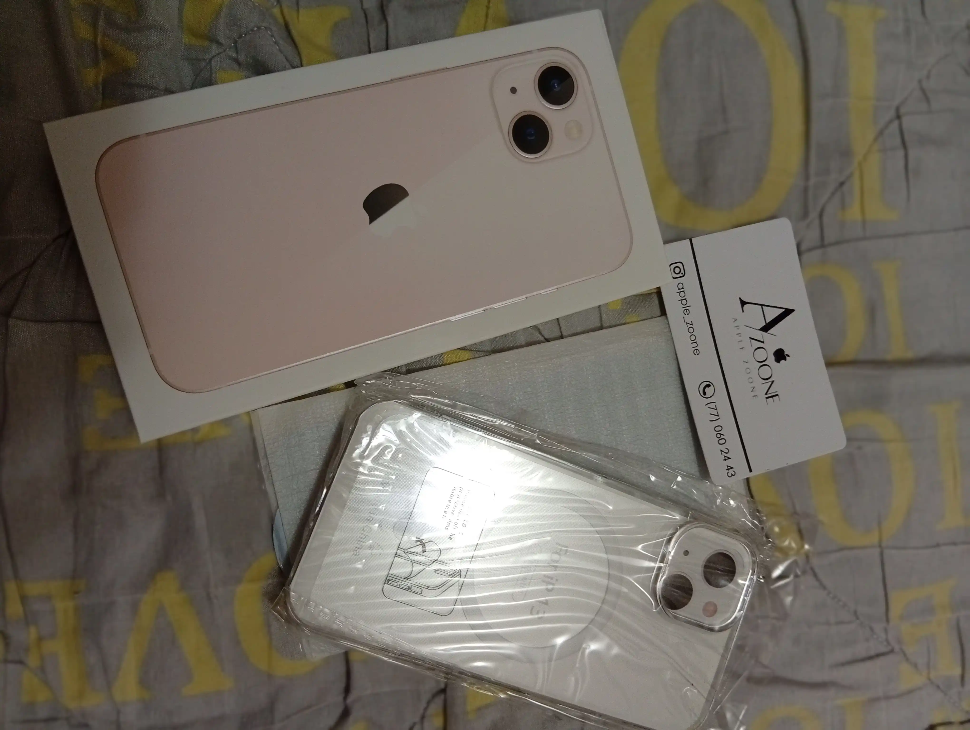 Smartfon Apple iPhone 13, 128/256 GB, SIM+sim, chehol va shisha sovg'a sifatida
