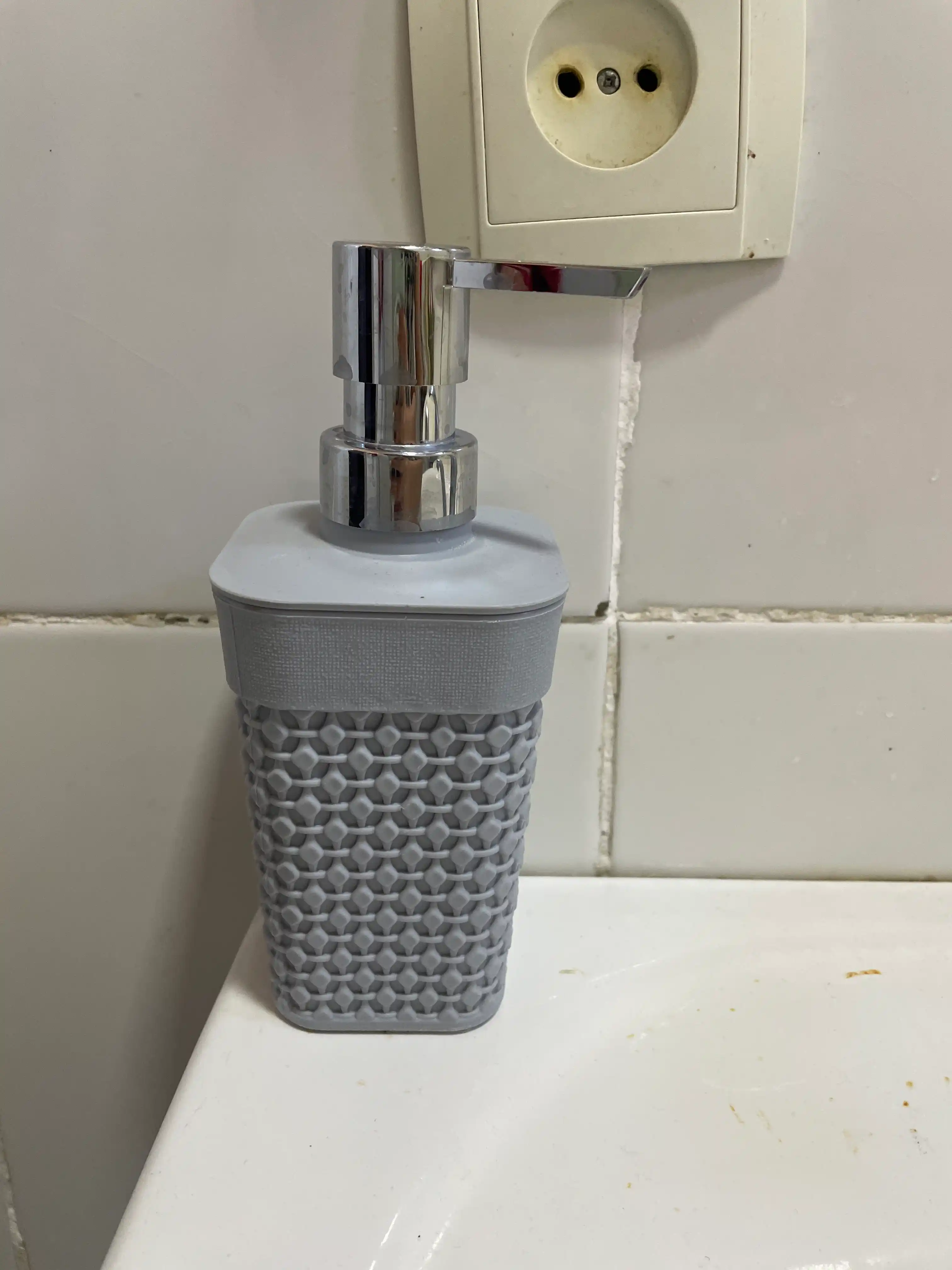 Suyuq sovun uchun dozator, 250 ml, turli rangdagi, Plast Team OSLO