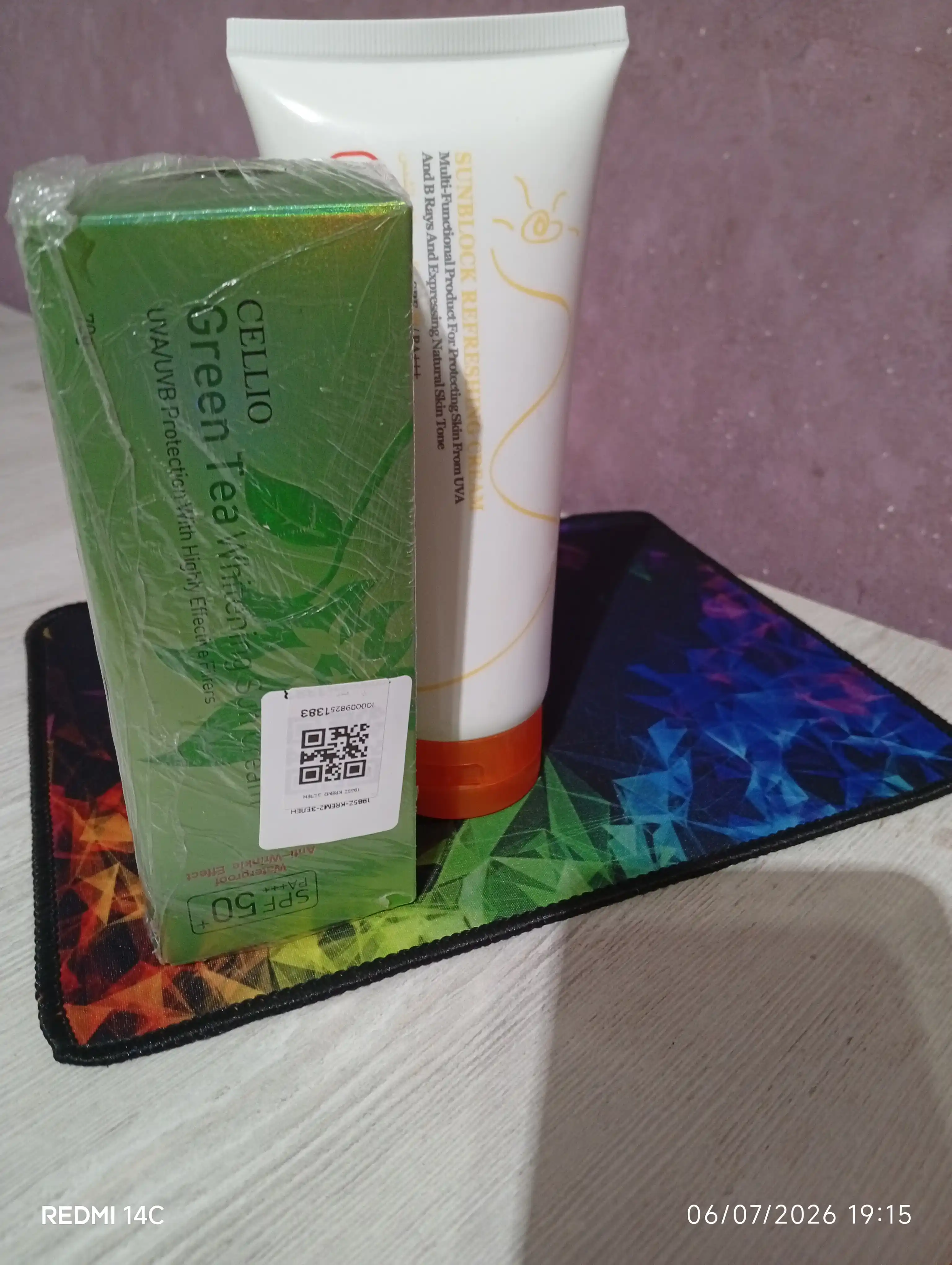 Солнцезащитный крем SPF