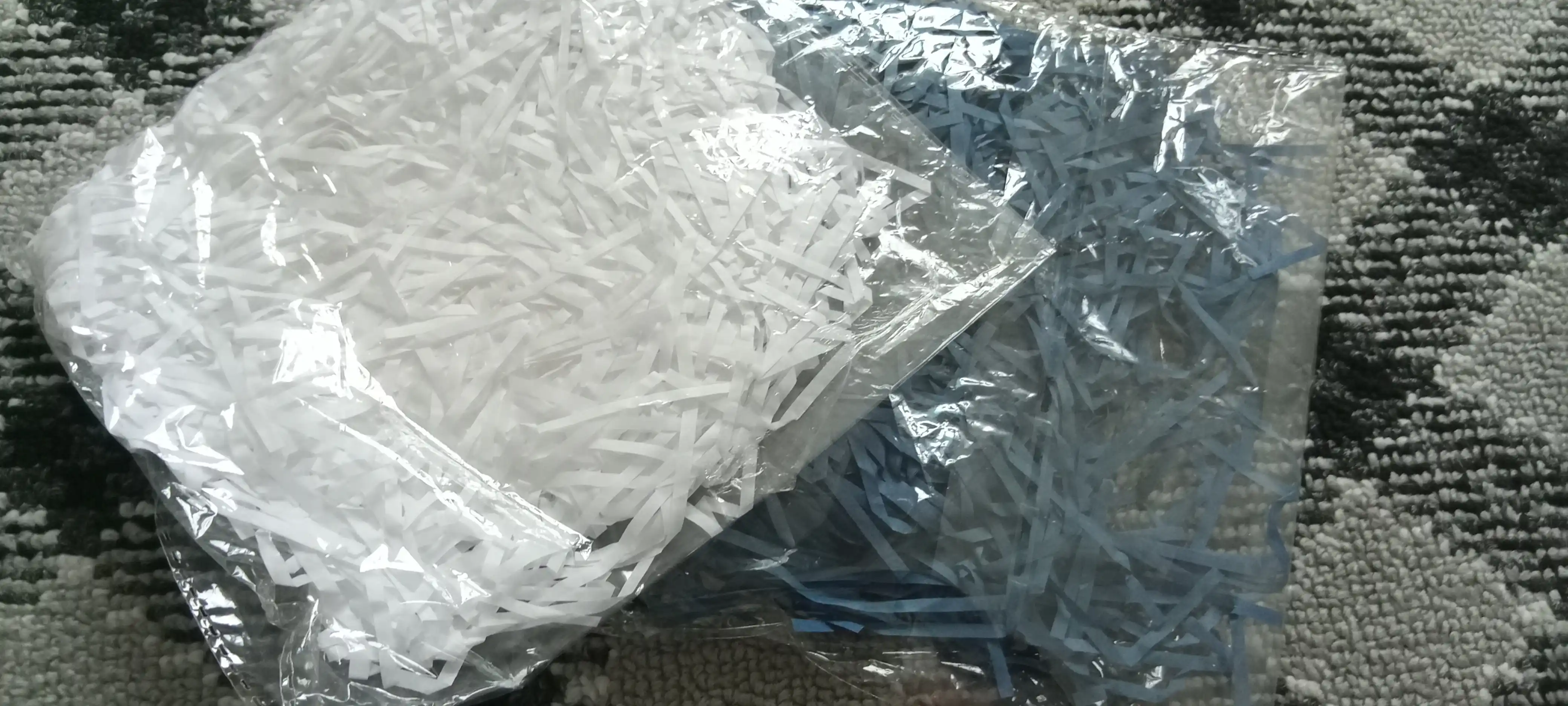 Sovg‘alar va sovg‘a qutilari uchun qog‘oz qutilar to‘ldirgichi, 10 g