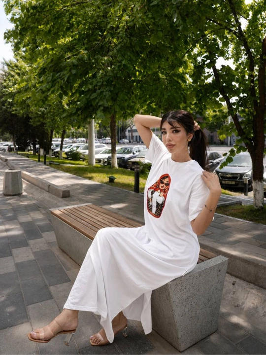 Женское платье-футболка макси oversize