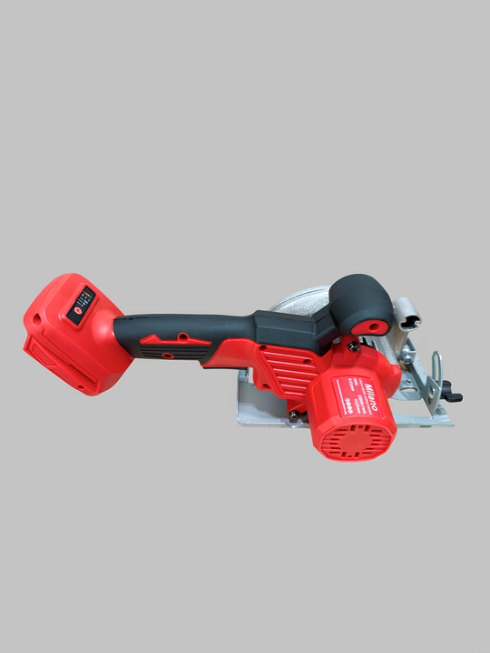 Makita akkumulyatorli nabor 6 tasi 1 da: shurupovyort, perforator, bolgarka, arralar