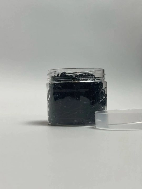 Qora metall ofis qog'oz qisqichlari 28 mm, shisha idishda 200 ta