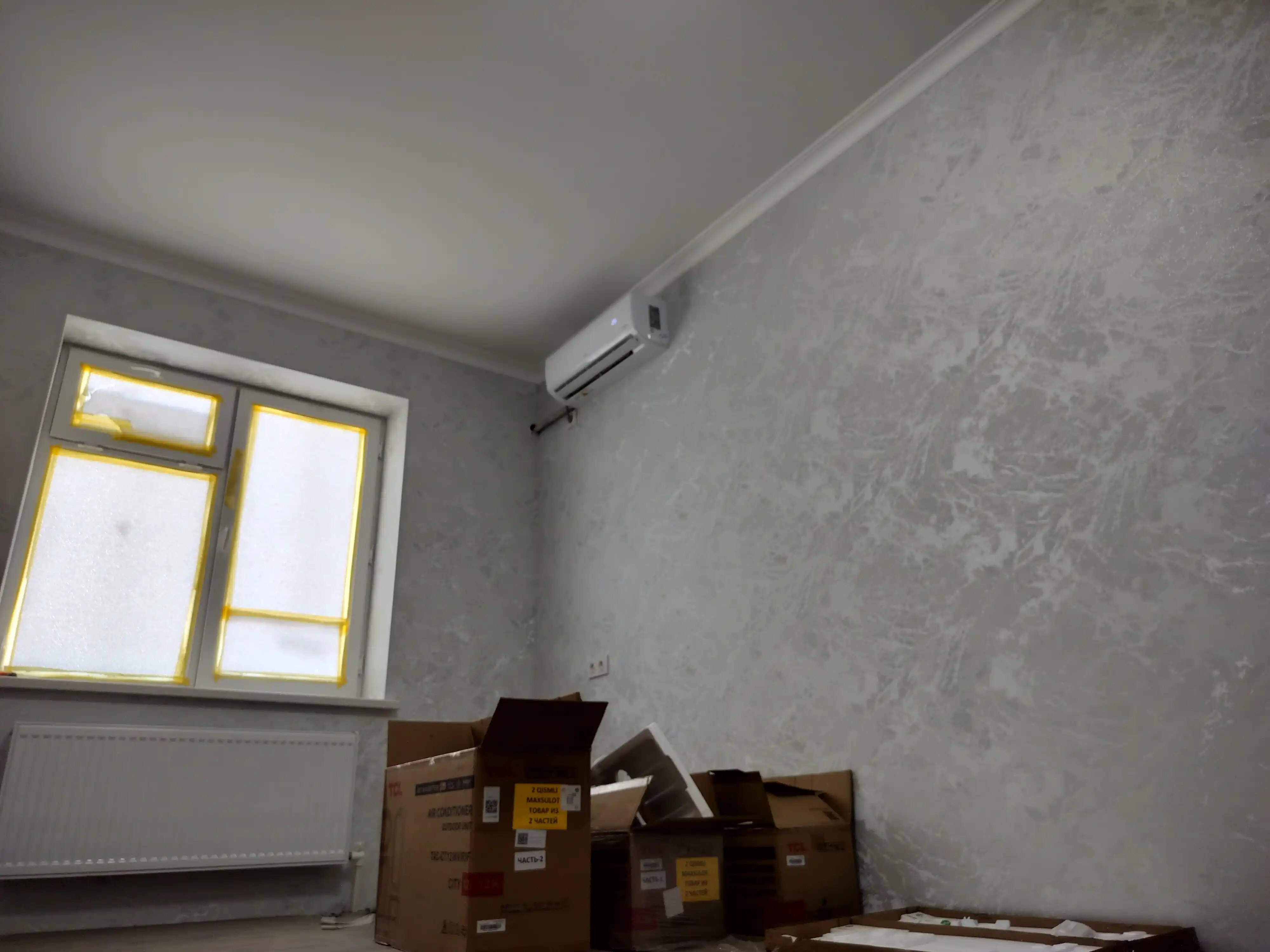 Konditsioner SPLIT TCL 12, 24 Invertor, 70 kvadrat metrgacha