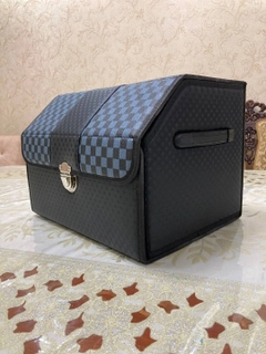 Синий