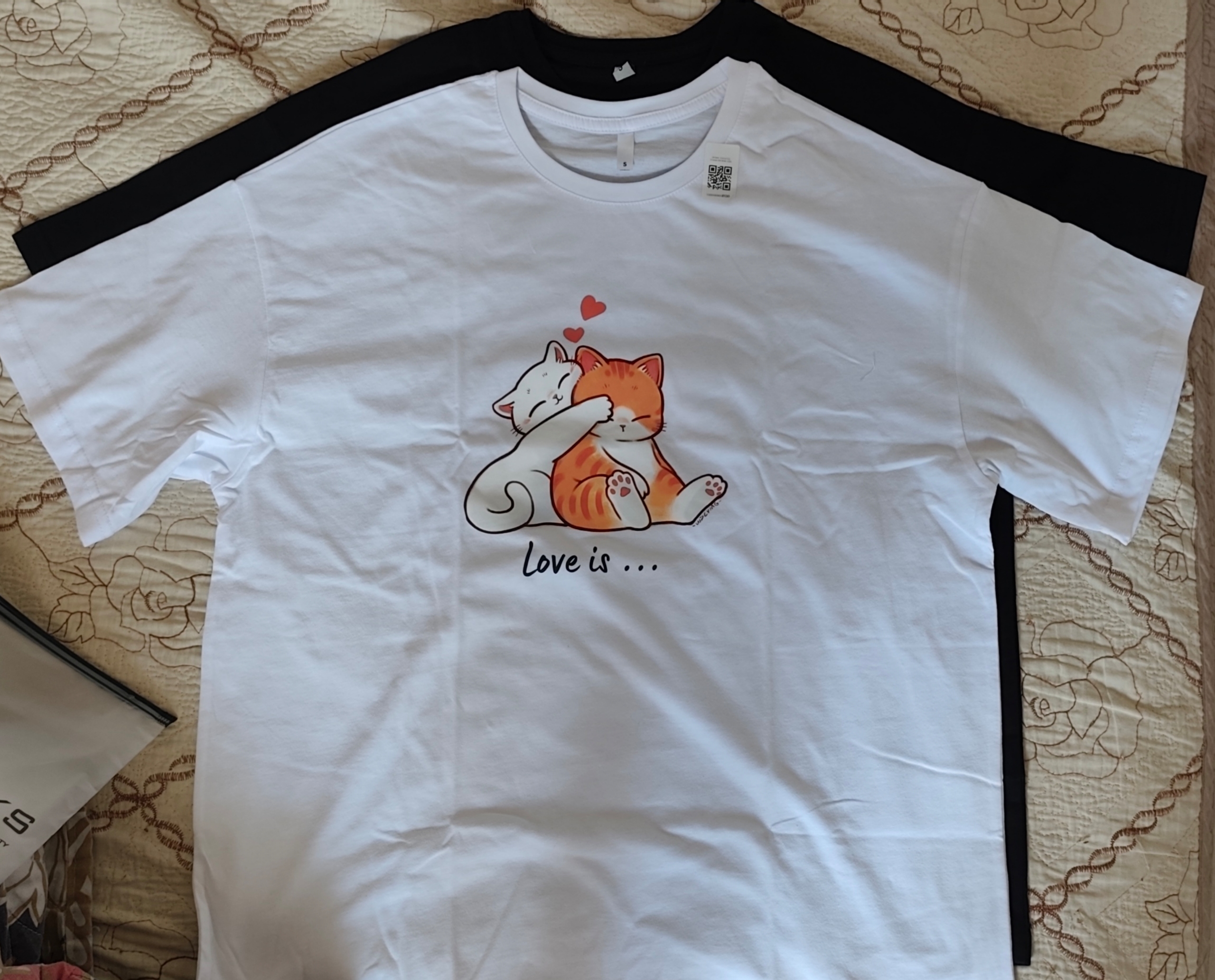 Mushukchalar printli ayollar uchun OVERSIZE paxtali futbolka, keng fasonli, ORZU-TEKS