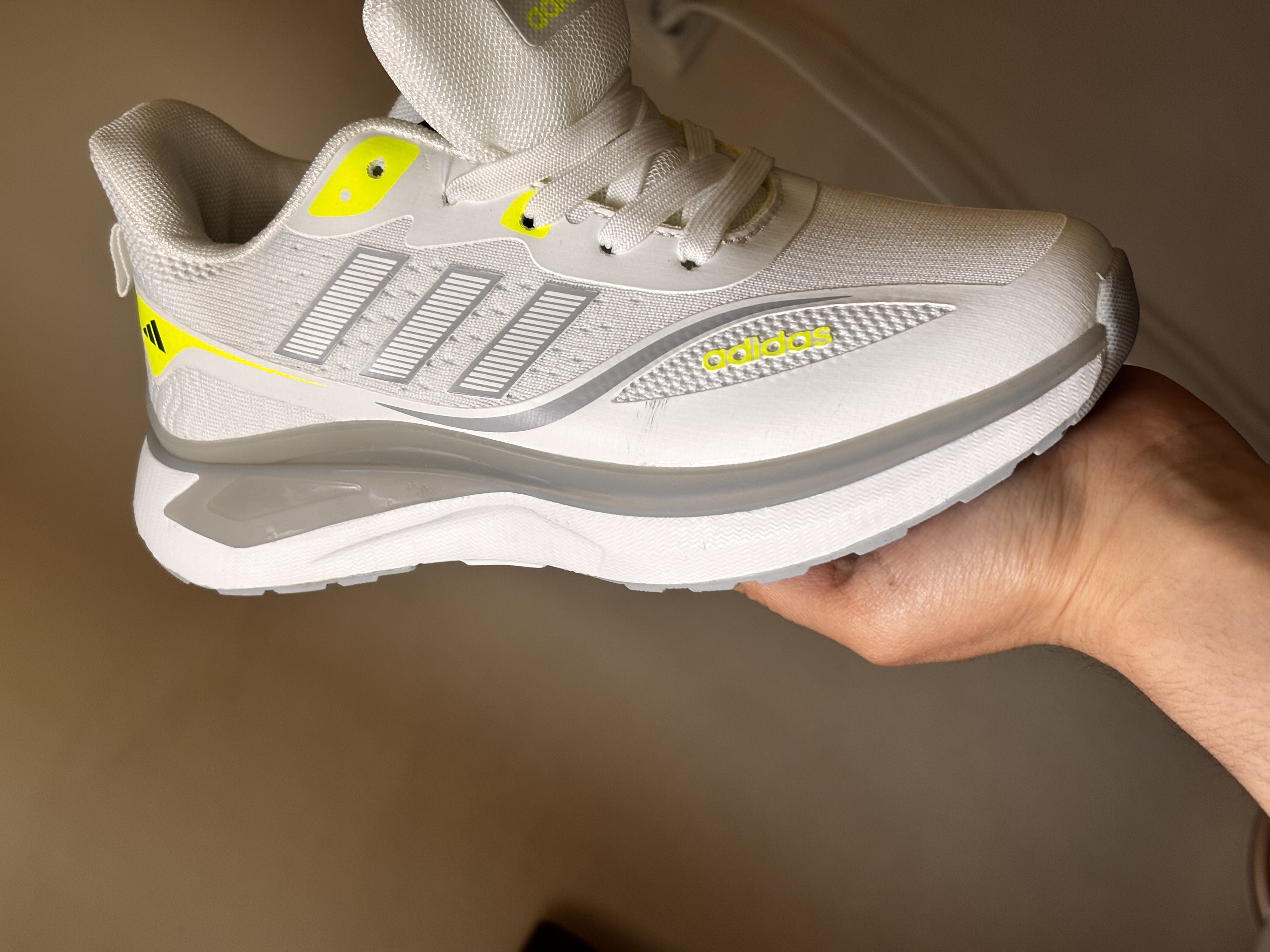 Yshoes спортивные кроссовки: дышащие, для фитнеса, бега и легких тренировок