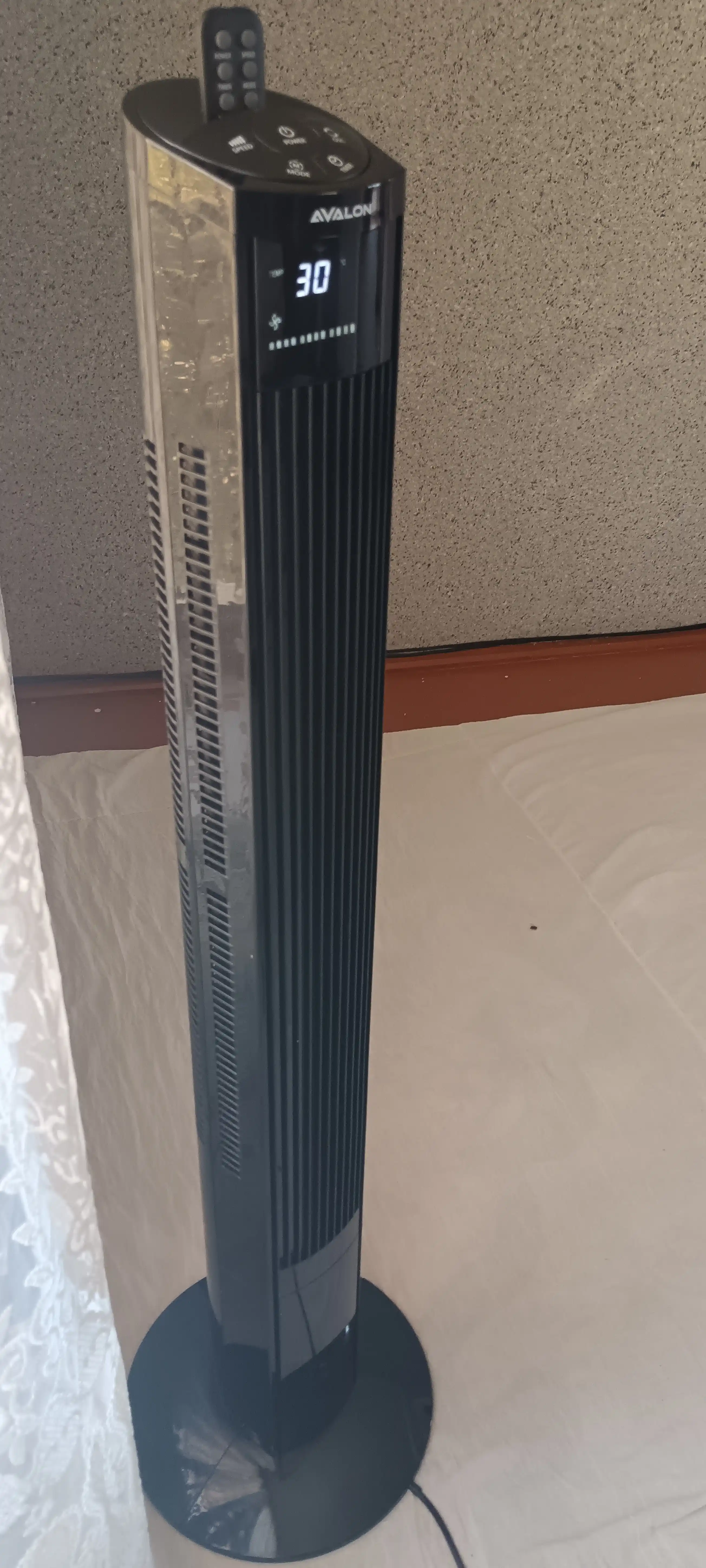 Kolonali ventilyator Shivaki SH-TF-4001