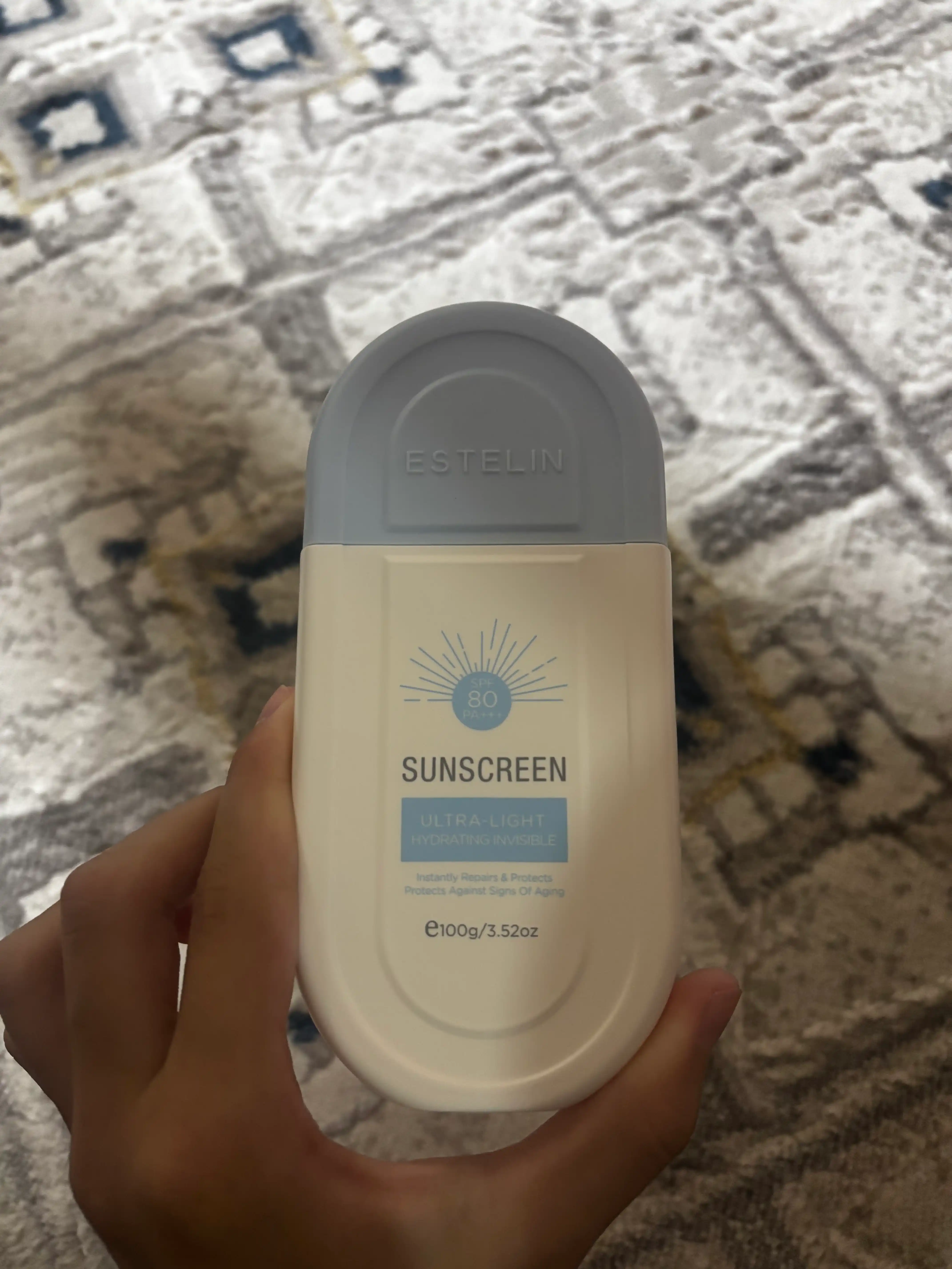 Estelin SPF 50+ PA+++ Quyoshdan saqlovchi namlantiruvchi krem, 50/100 ml